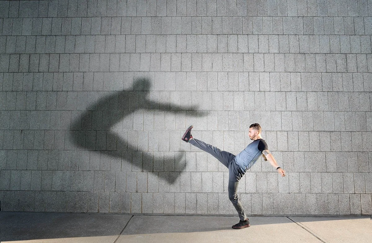 male-kicking-shadow-capoeira.jpg