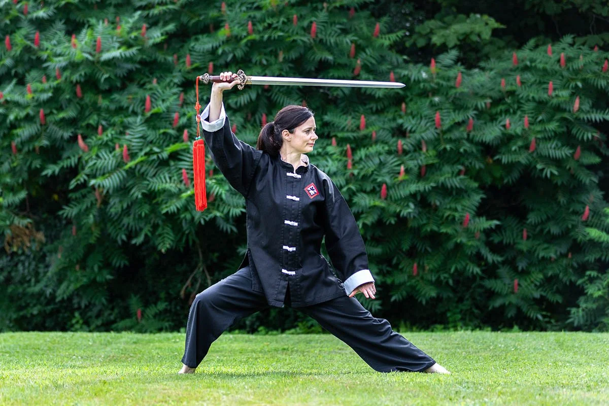 featured-female-tai-chi-in-park.jpg