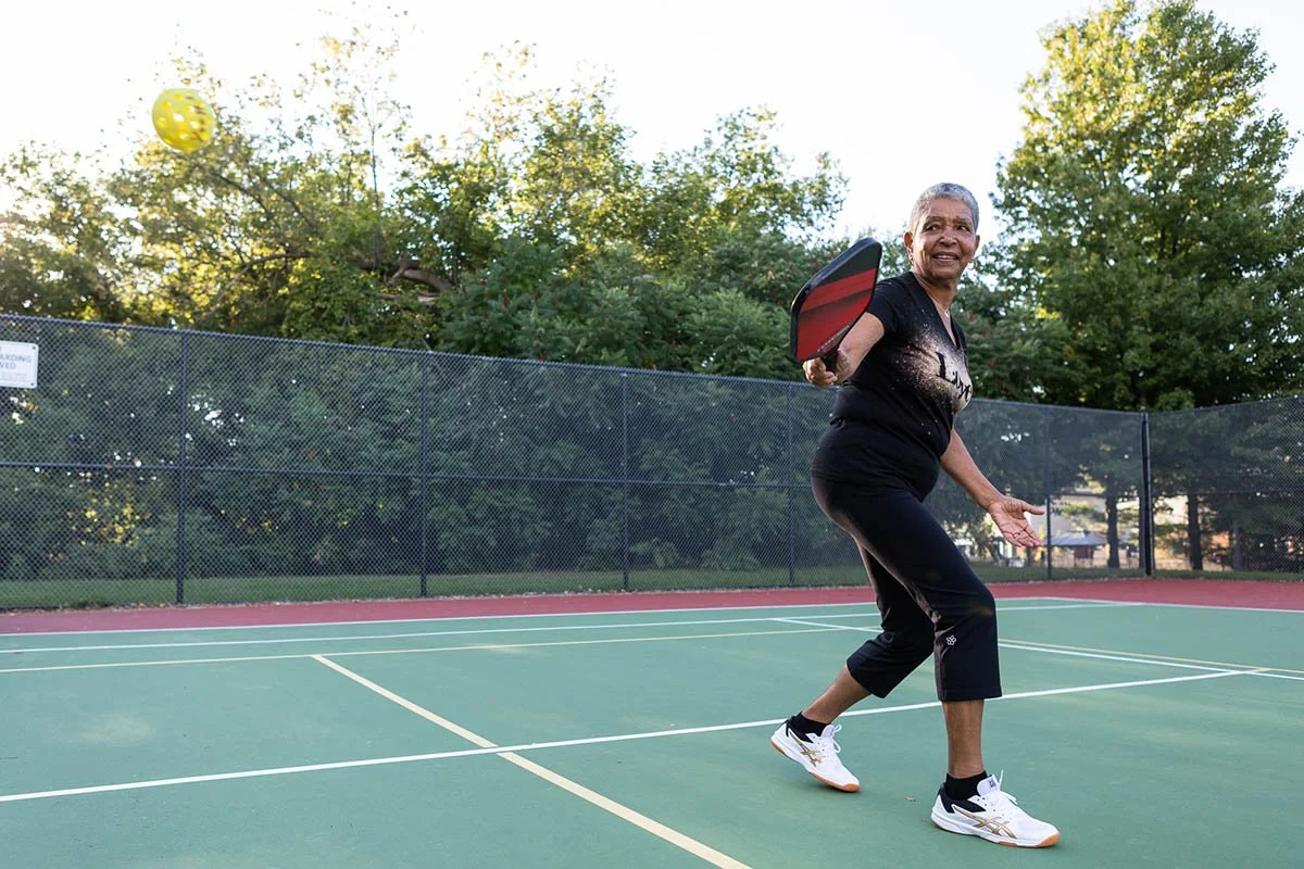 featured-yvette-pickleball-backhand.jpg