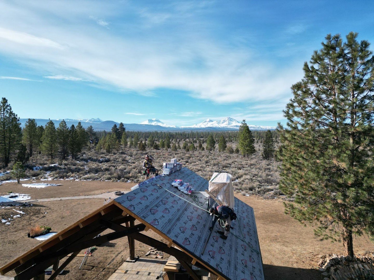 Nothing beats the thrill of a project with a stunning view, especially when it involves the beautiful Mt. Bachelor! We take pride in providing top-quality roofing services that not only protect your home but also enhance the natural beauty of your su