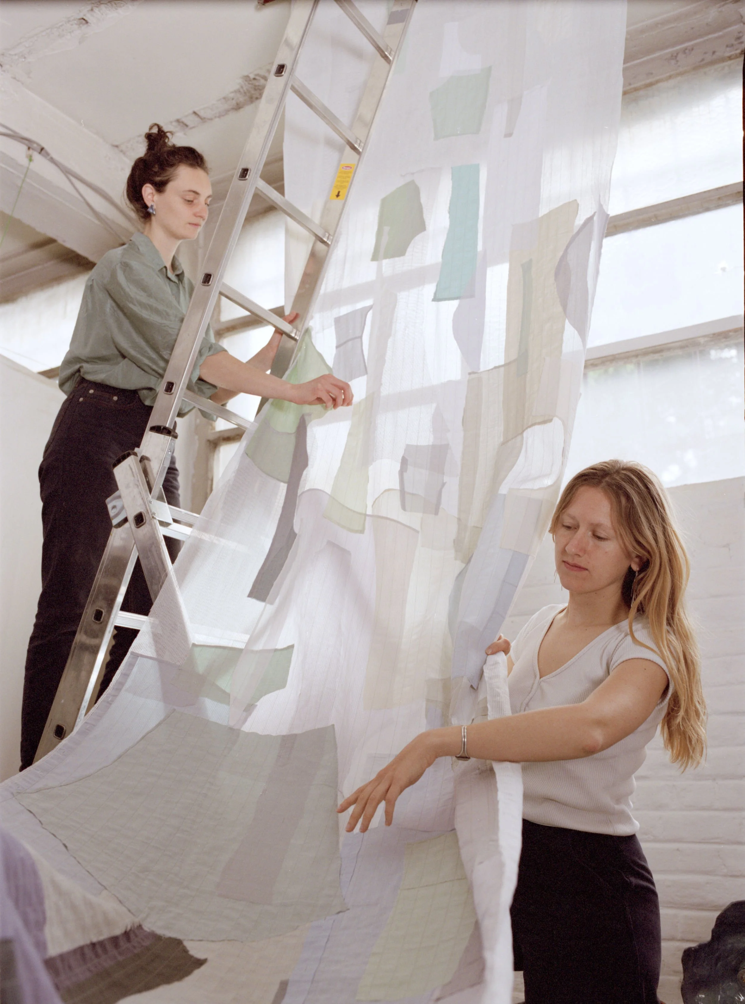 La Gadoue, Eloïse & Audrey © Joan Repiso.jpg