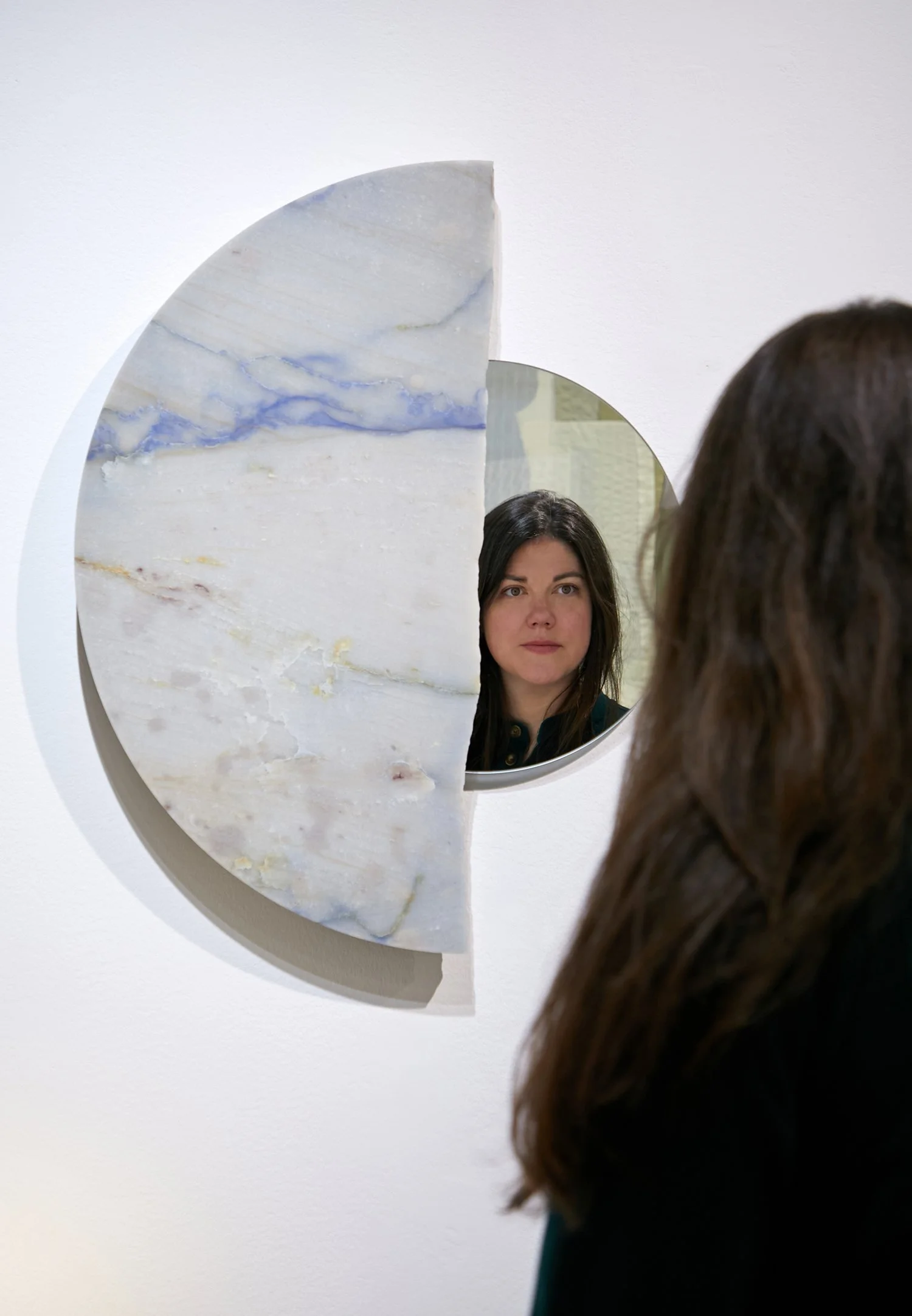 Ariane van Dievoet_Reflected Matter_EOS 2025 © Oksana Tkachuk.jpg