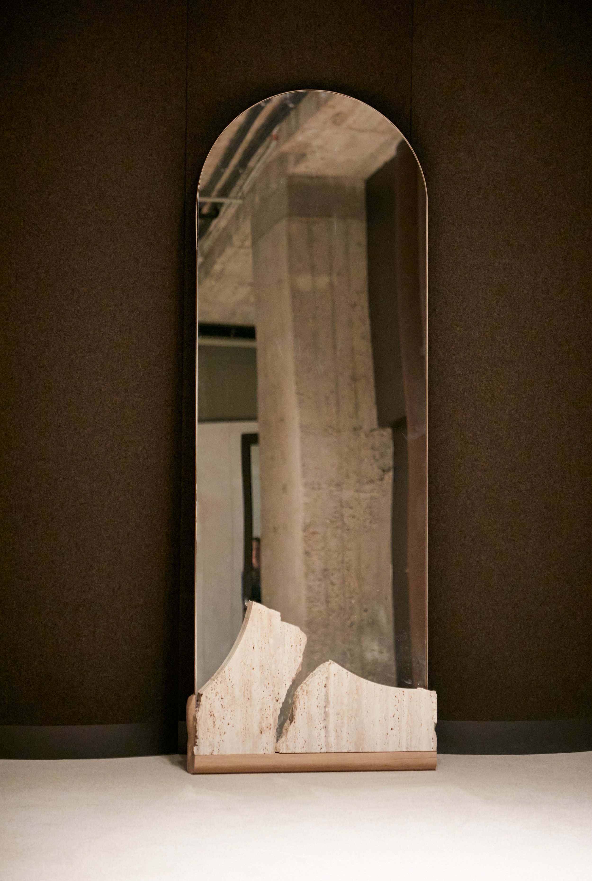 Tethys mirror-Reflected Matter series_Ariane van Dievoet © Oksana Tkachuk.jpg