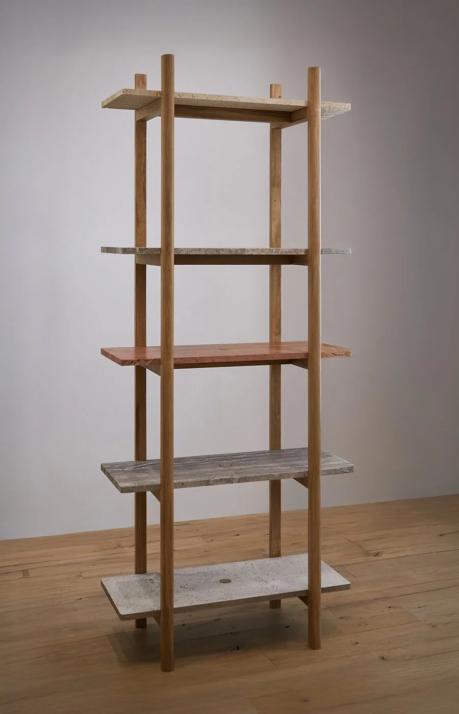 Connections Shelf_Ariane van Dievoet © Oksana Tkachuk.jpg