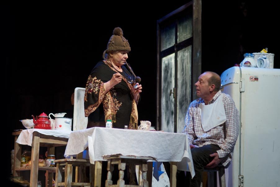 Bury Me Behind the Baseboard, Bulandra Theater, Bucharest 2011
