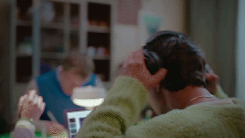 Shure / True Understanding