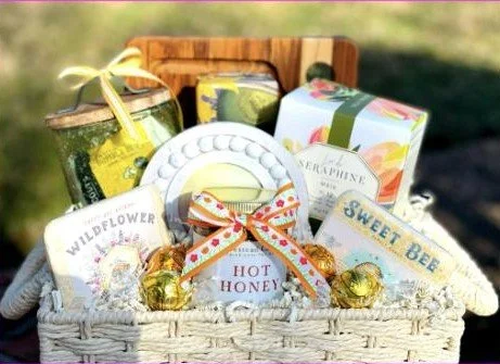 Curated Creations Gifts