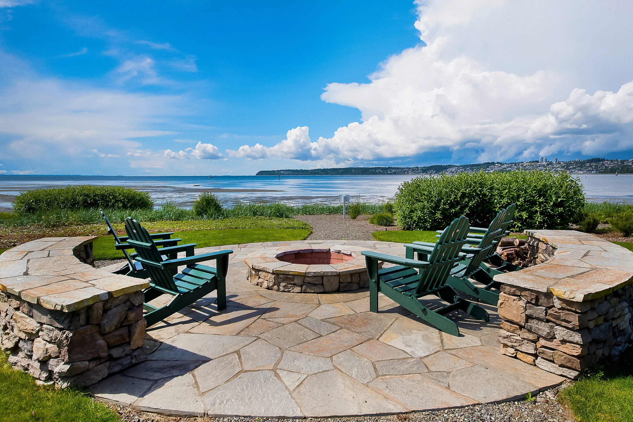 9525 Semiahmoo Pkwy Marin A204.jpg
