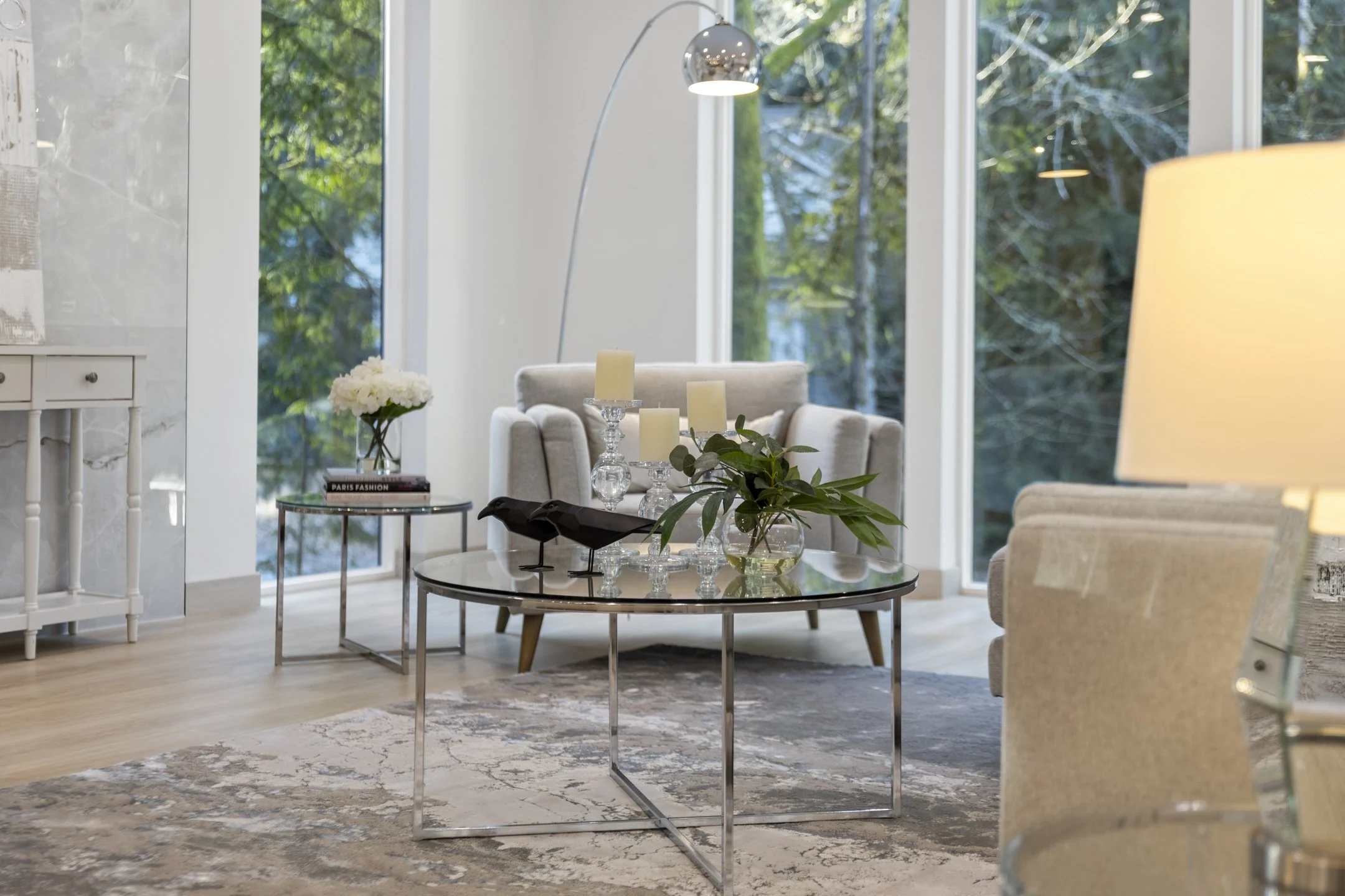home-staging-modern-sitting-area.jpg