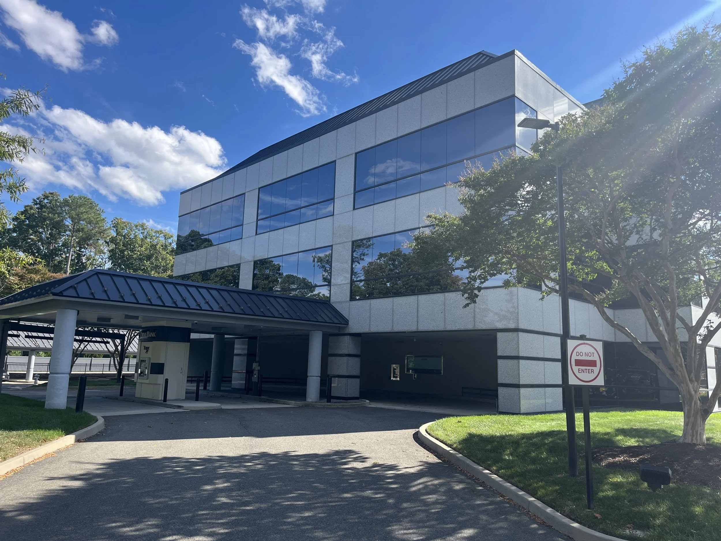 Commercial Property Winter Cleaning: Keep It Sharp