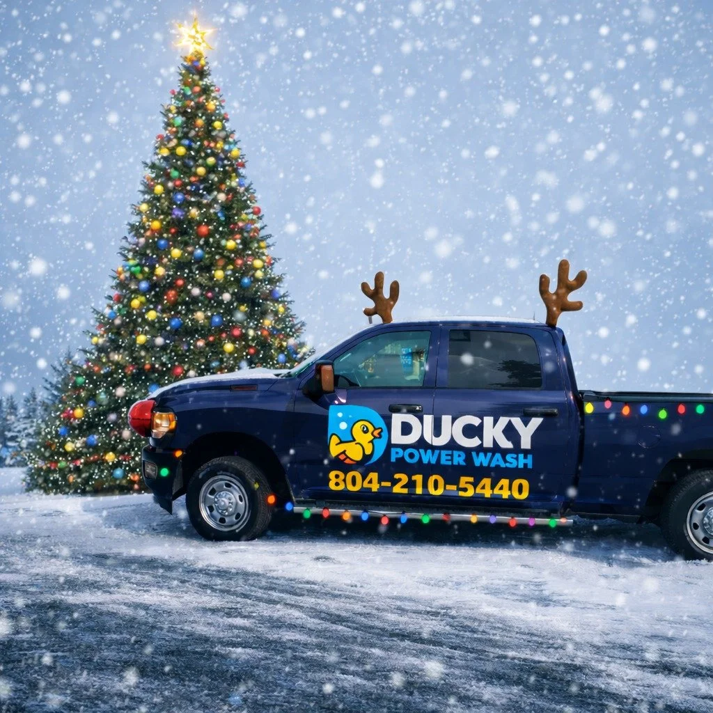 Happy Holidays from all of us at Ducky Power Wash 🎄

We&rsquo;re feeling extra festive as we wrap up another great year serving our amazing customers. Thank you for trusting us to keep your homes and businesses looking their best. We wish you a seas