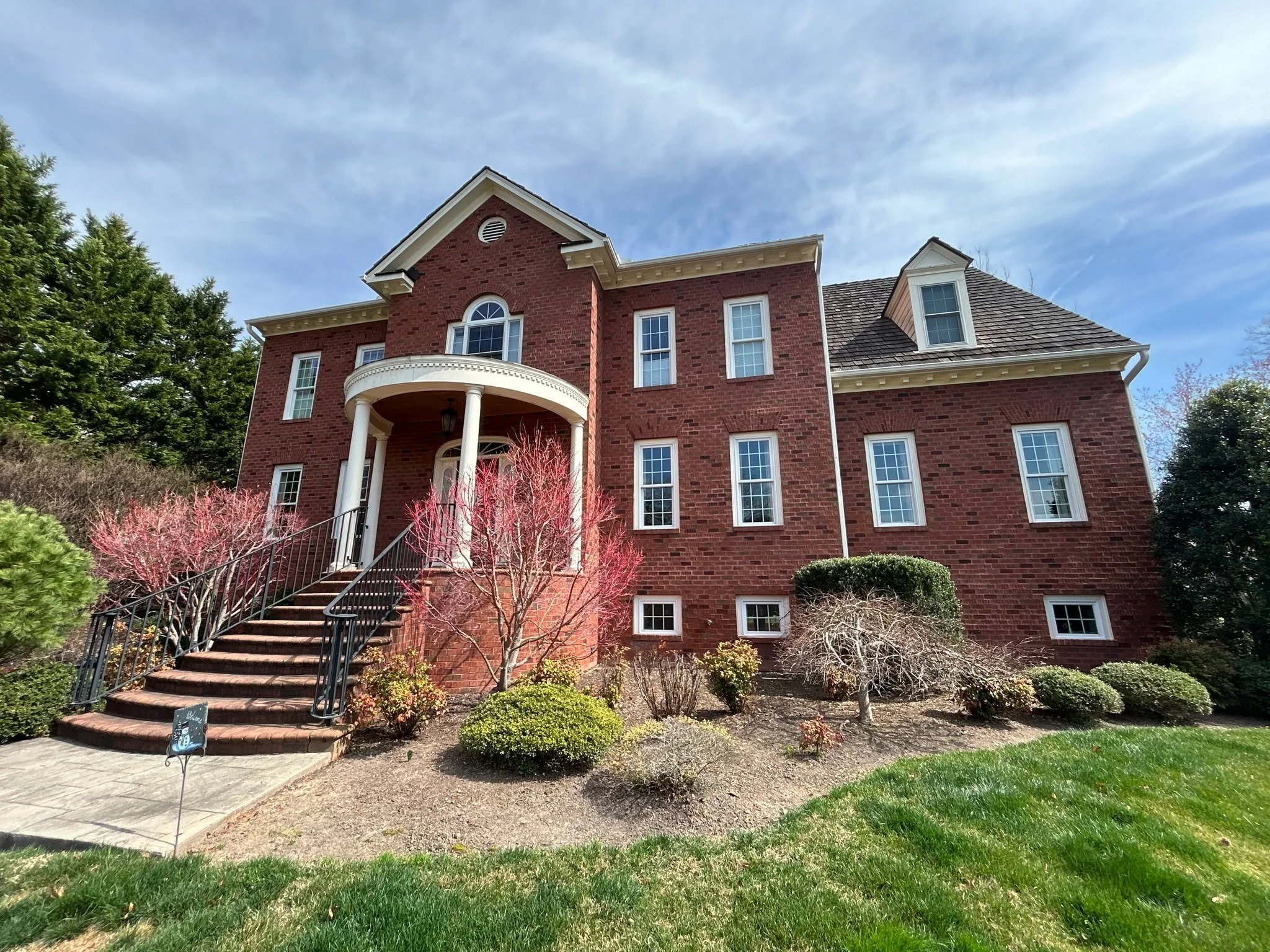 This brick beauty just got the full Ducky Power Wash treatment🦆

The front of the house looked a little tired; the back patio and grilling area were holding onto a whole season of dirt, but not anymore. One power wash later and everything is fresh, 