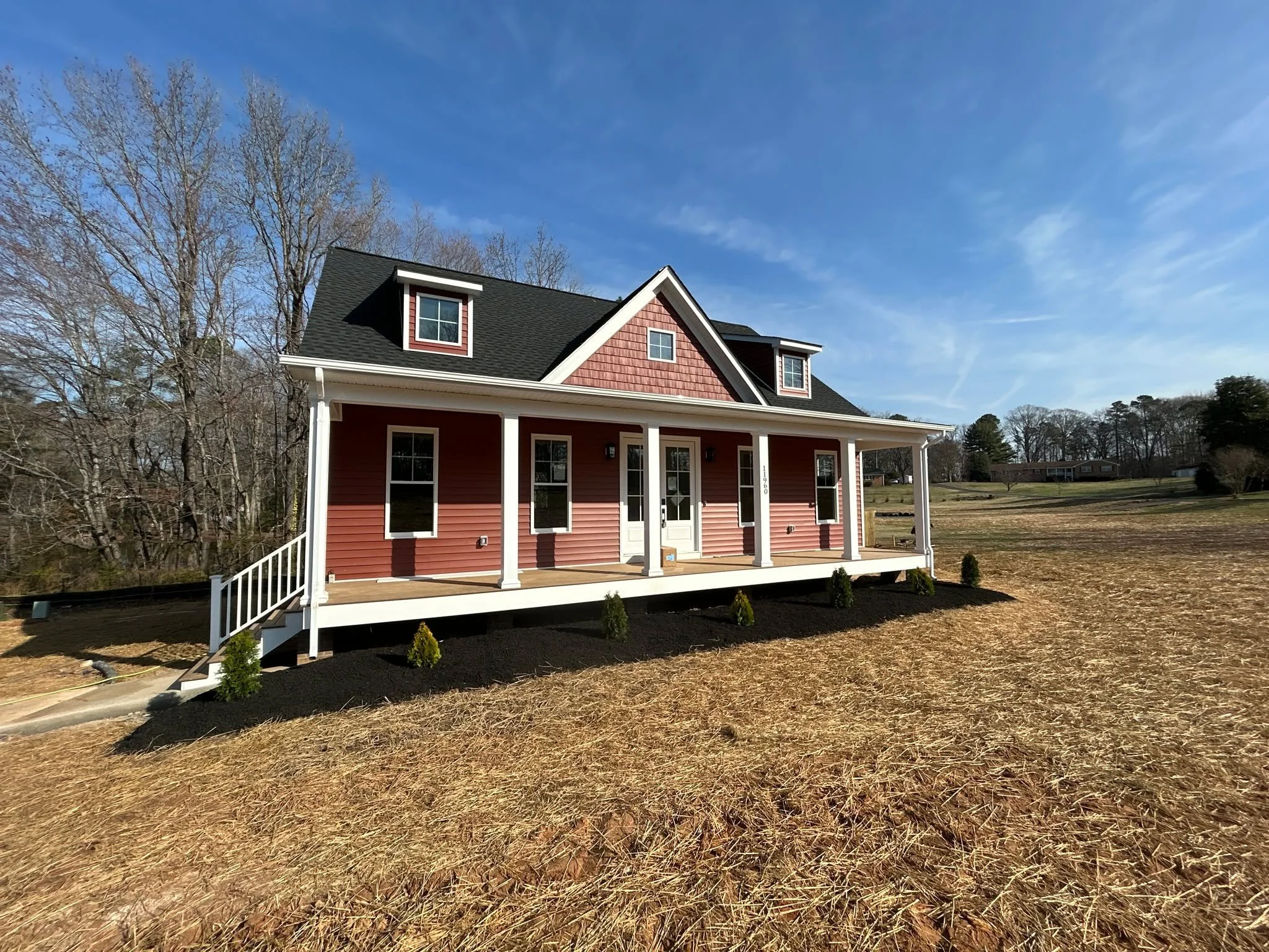 Your siding is out here collecting dirt as if it were a hobby. If it&rsquo;s looking dull, streaky, or a little green, it&rsquo;s definitely bath time! Let Ducky Power Wash bring it back to life!

#HouseWash #CleanHomeHappyHome #PowerWashing #BeforeA