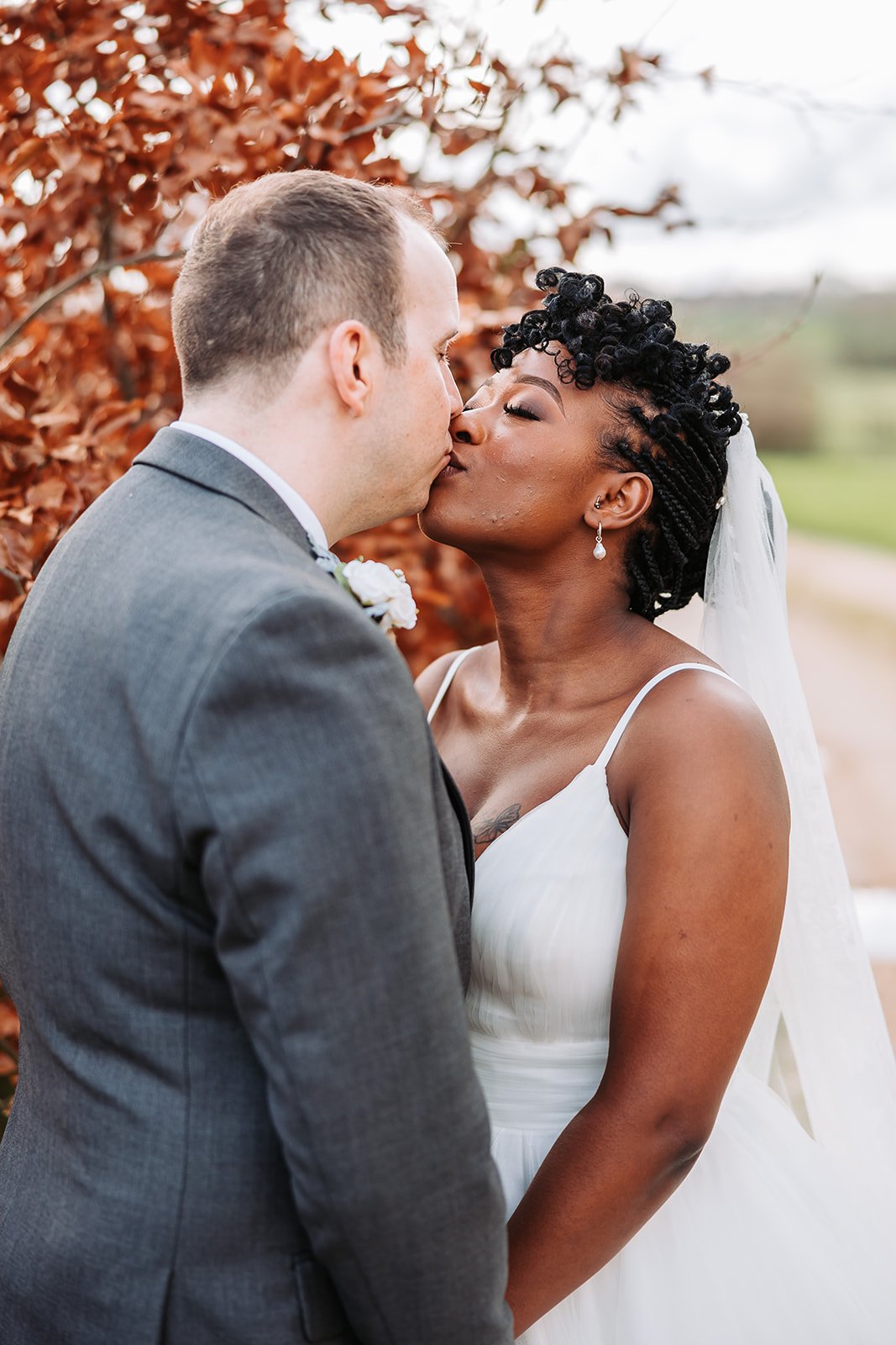 Dodford Manor Barn wedding Photographer 5.jpg