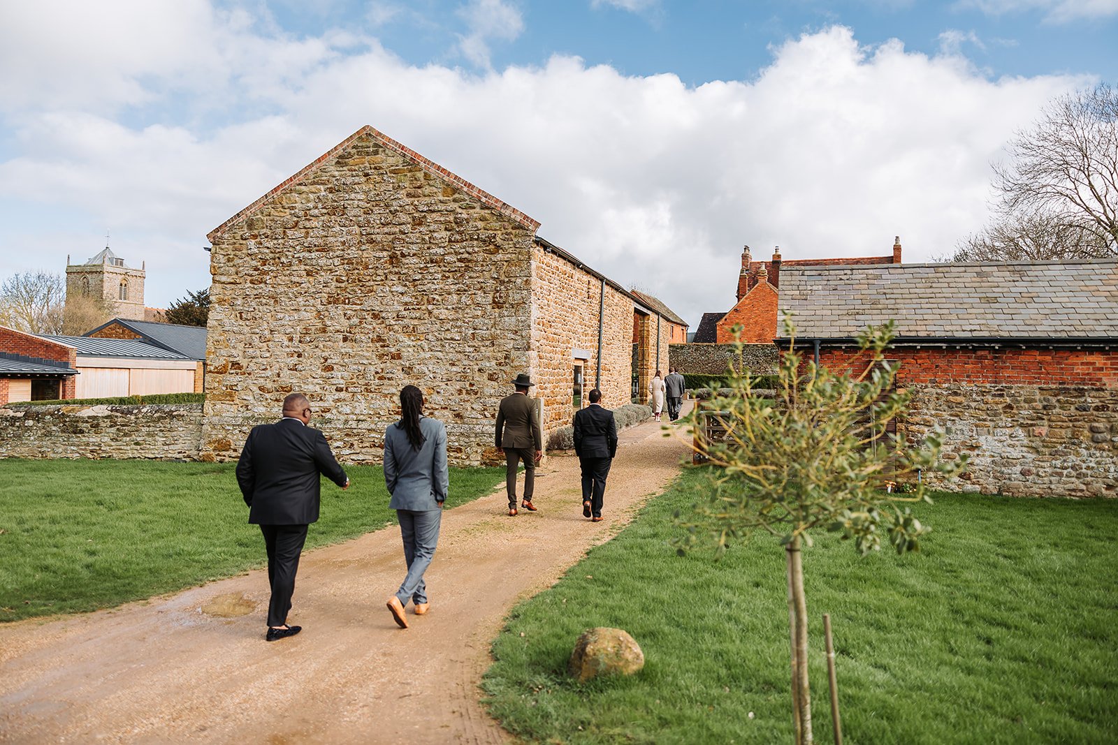 Dodford Manor Barn wedding Photographer 99.jpg