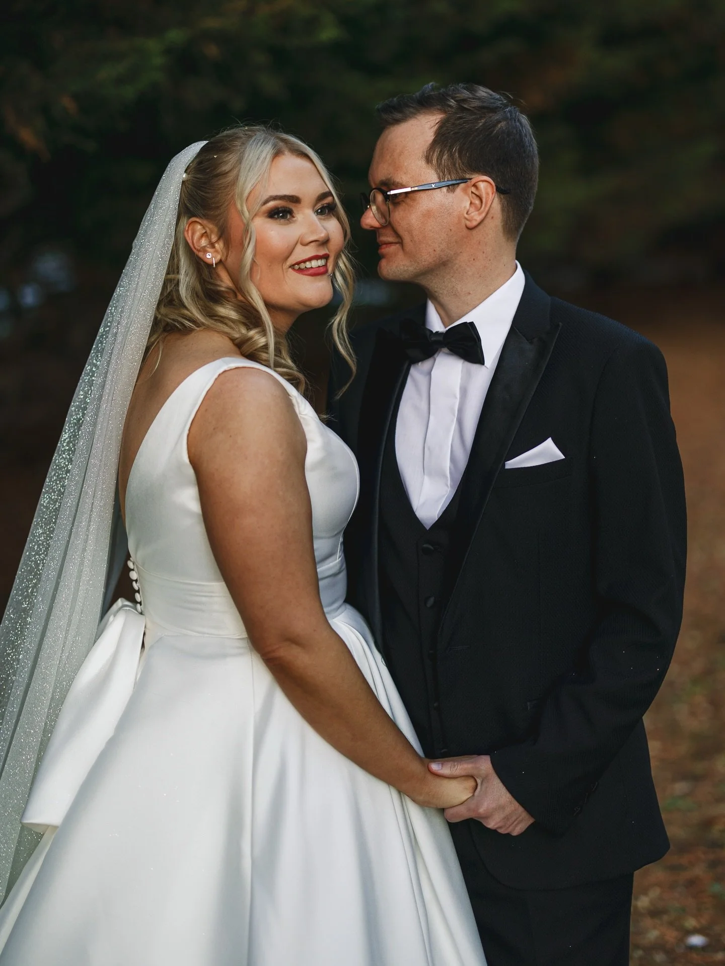 Had an incredible day hanging out with Hannah and Jake yesterday, we were blessed with some of that beautiful end of November sun! 

I always feel genuinely honoured to be chosen to photograph someone&rsquo;s wedding, there&rsquo;s a lot of choice ou