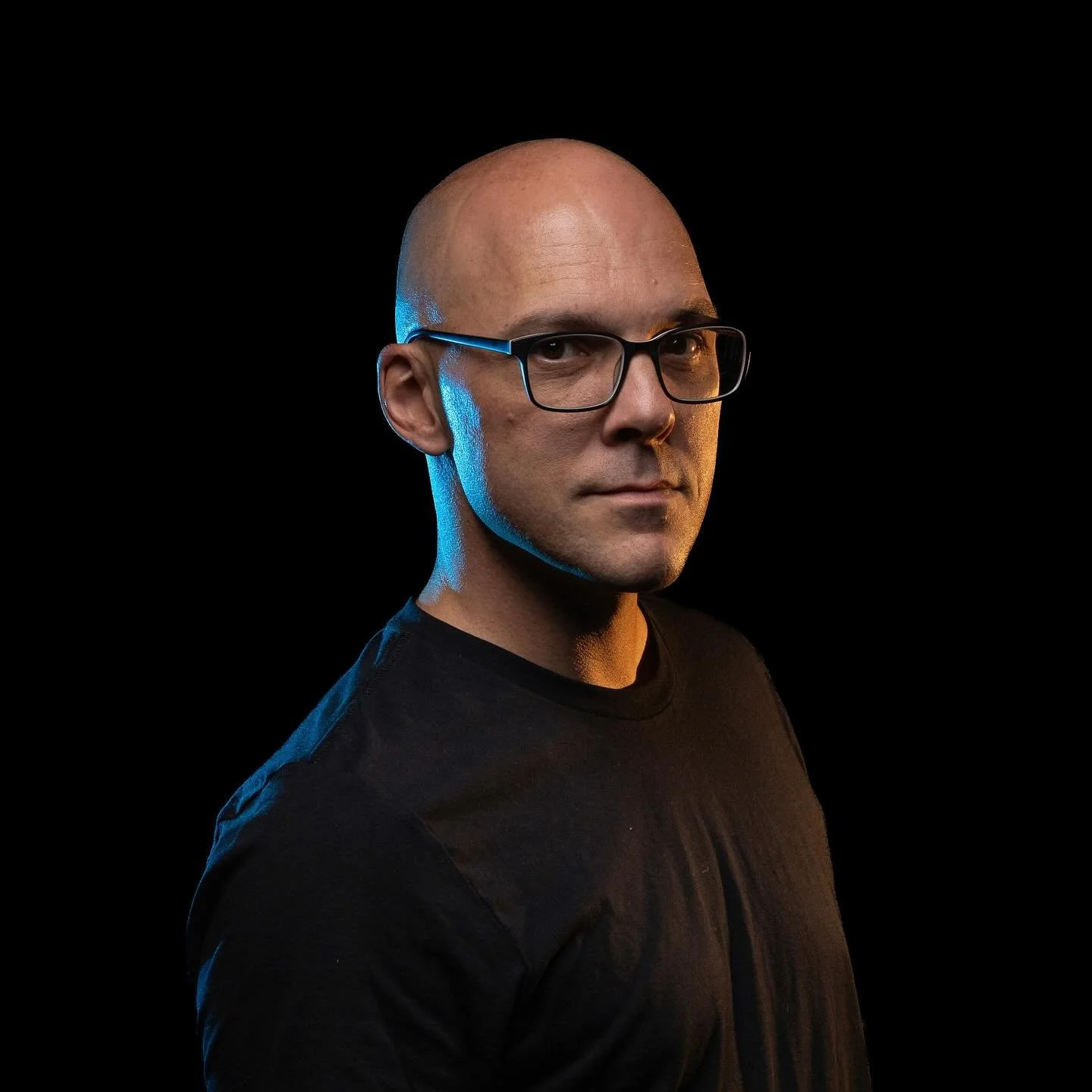 Hi, I&rsquo;m Ben from CT River Media.  Have a great weekend! &hellip;or don&rsquo;t, I&rsquo;m not the boss of you.

Life is short, let&rsquo;s take some pictures.
#selfportrait #selfie #portraitphotography #photography #smallbusiness #sessionphotog