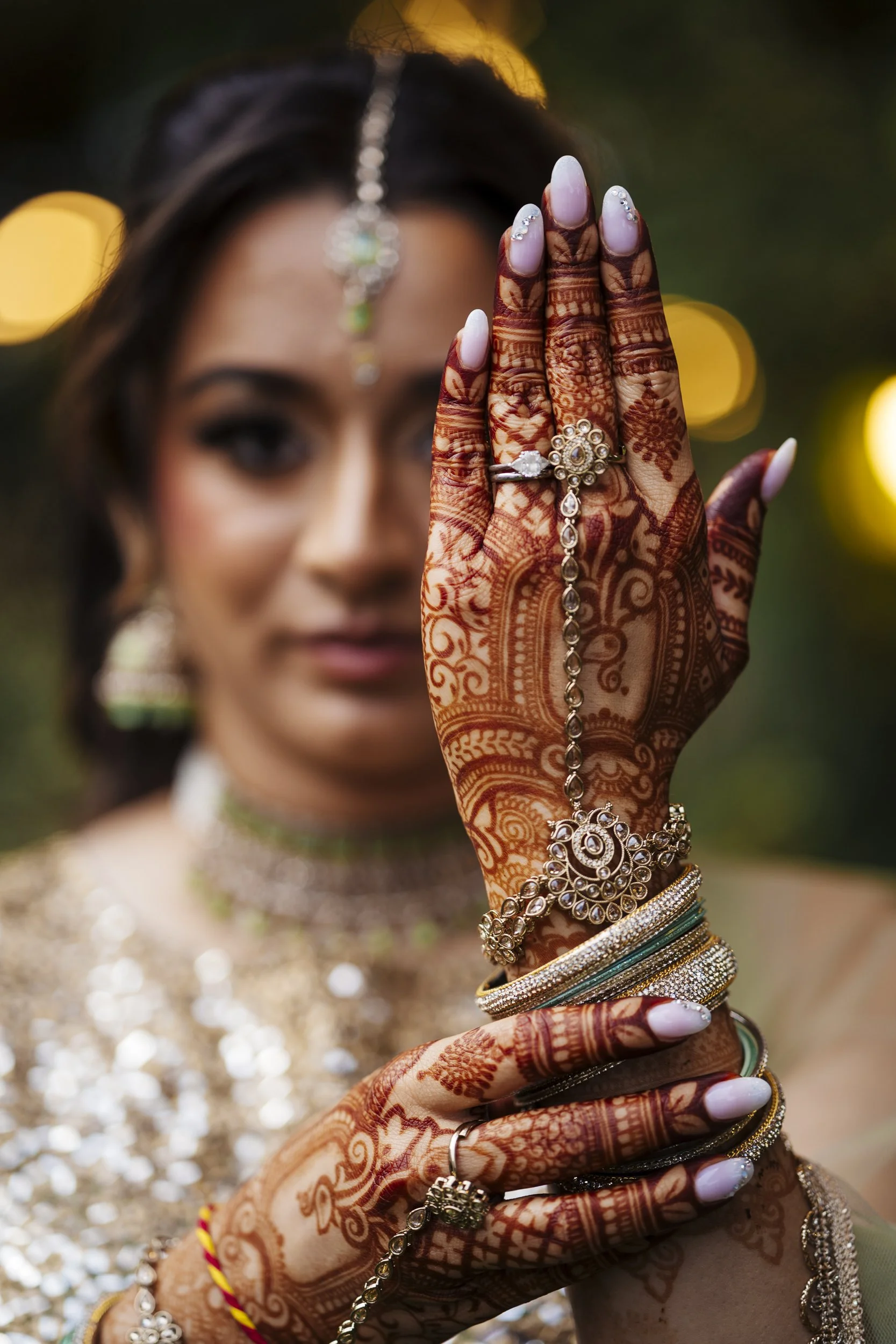 bini-nandra-photography-oxfordshire-photographer-anj-sean-birmingham-hindu-mandap-wedding004.jpg