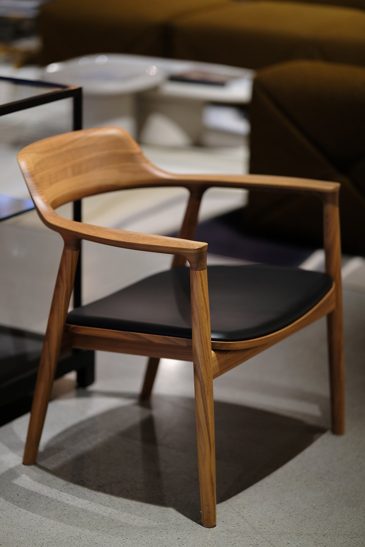 Maruni | Hiroshima Chair