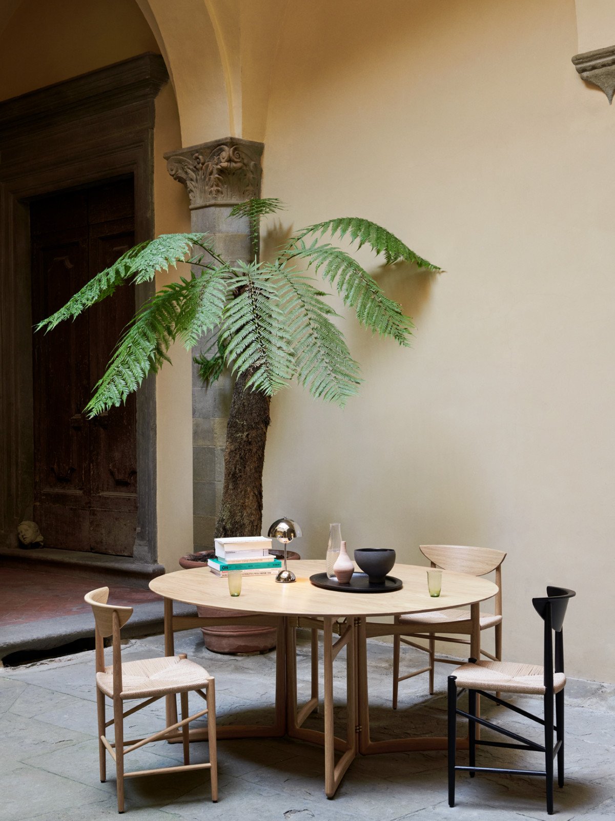 ATD_Retail_2022_Drawn-HM3_Drop-Leaf-HM6_Flowerpot-VP9_Collect-Tray-SC65_-Collect-Carafe-SC63_Collect-Glass-SC60-1200x1600.jpg