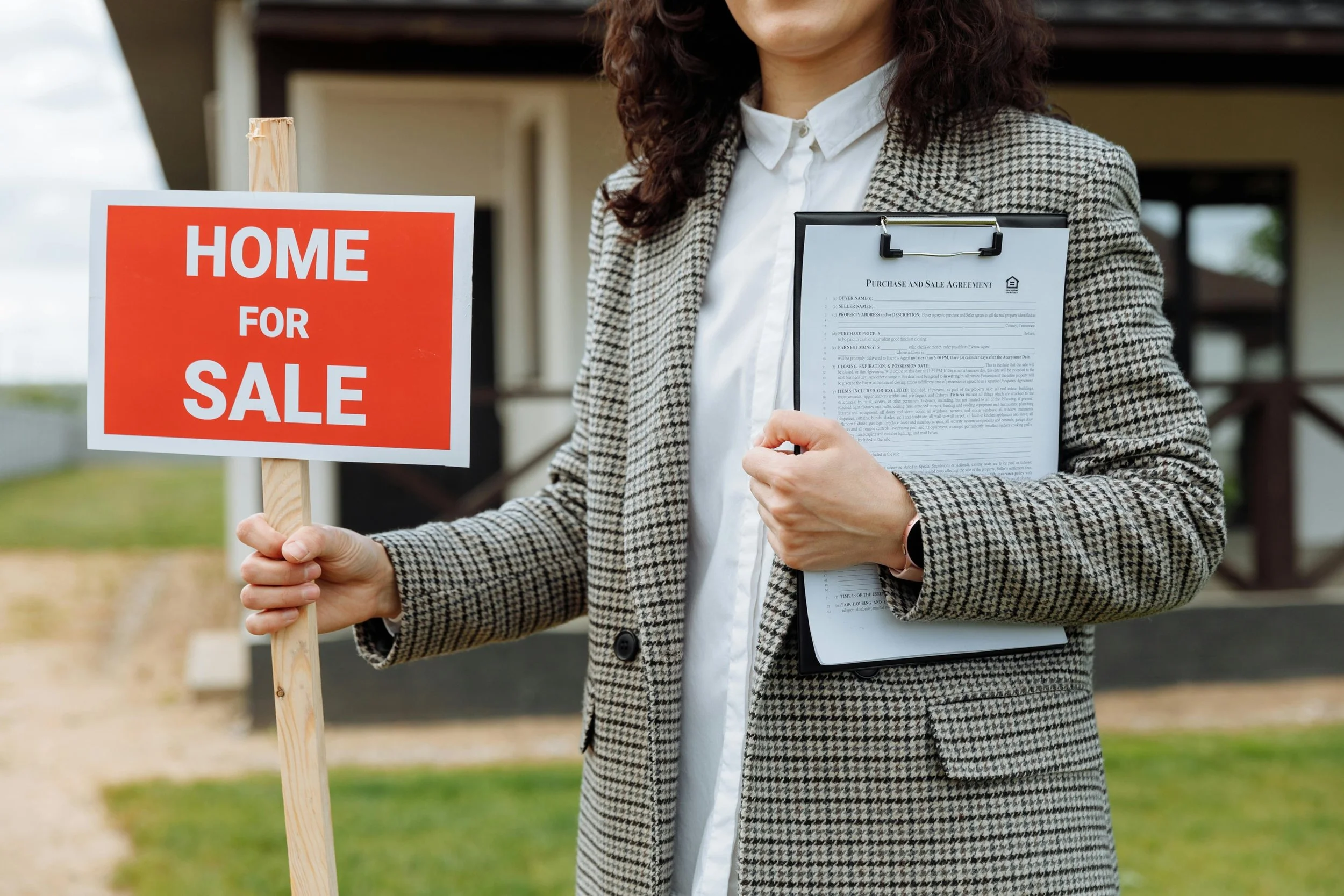 Selling Land With HOA Restrictions