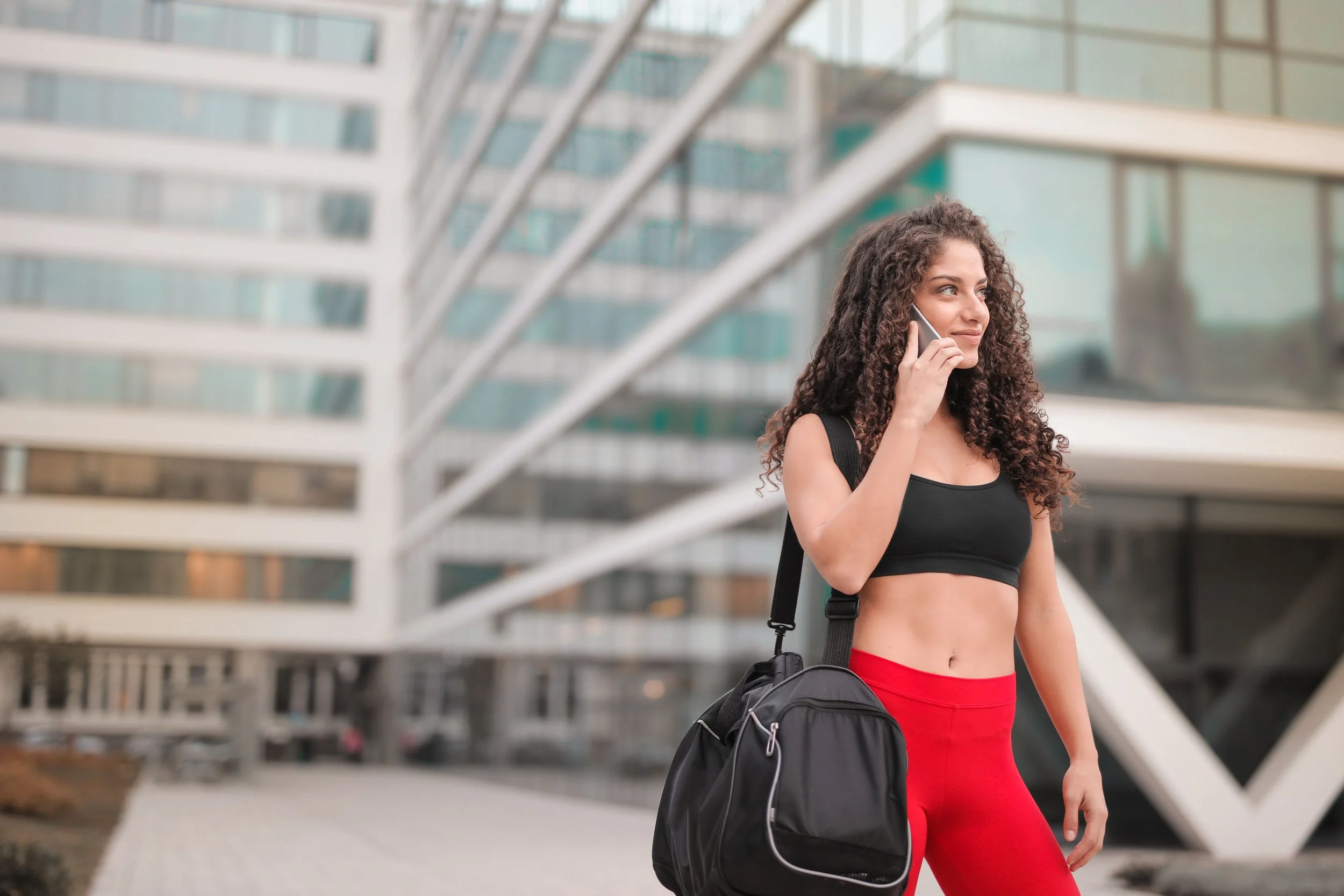 How to Stay Consistent With Your Workouts When You Travel Frequently