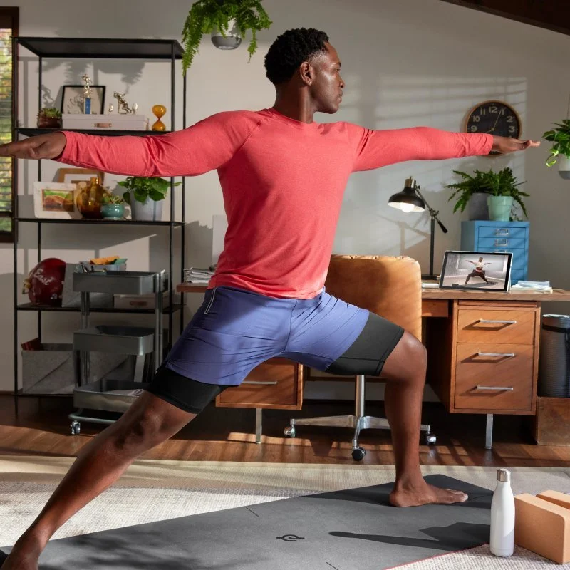 SoFit client performing mobility work and functional training as part of a balanced personal fitness program in Orlando.