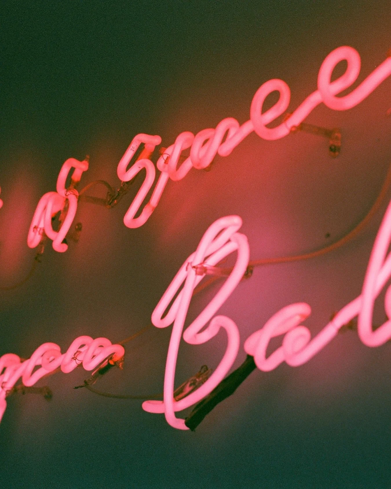 The good old Canggu days. Before the lines, before the chaos. When everything felt a little slower, a little softer.