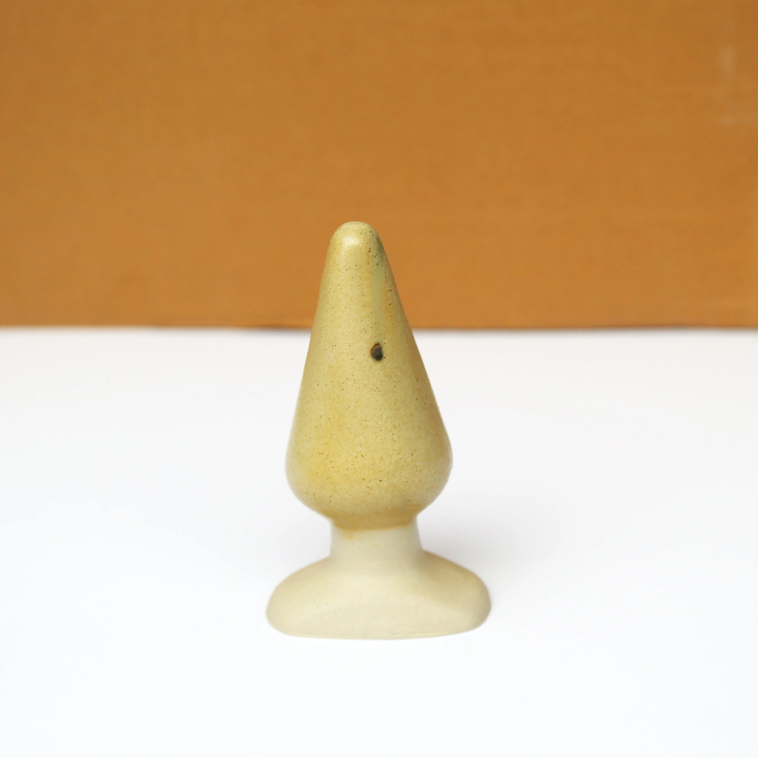 Object-3-Yellow-green.jpg