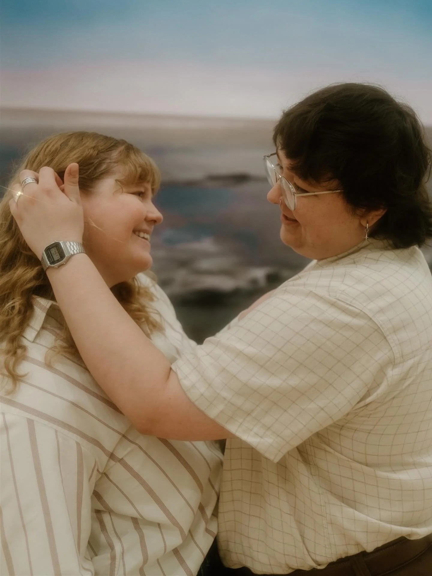 Don&rsquo;t mind me over here geeking out over this IN-CAMERA RING BLING in this sweet shot 😍 I have a lot of vibey special effects accessories I loooove using to get creative shots like this!

~~
LGBTQ Queer California San Francisco Bay Area queer 