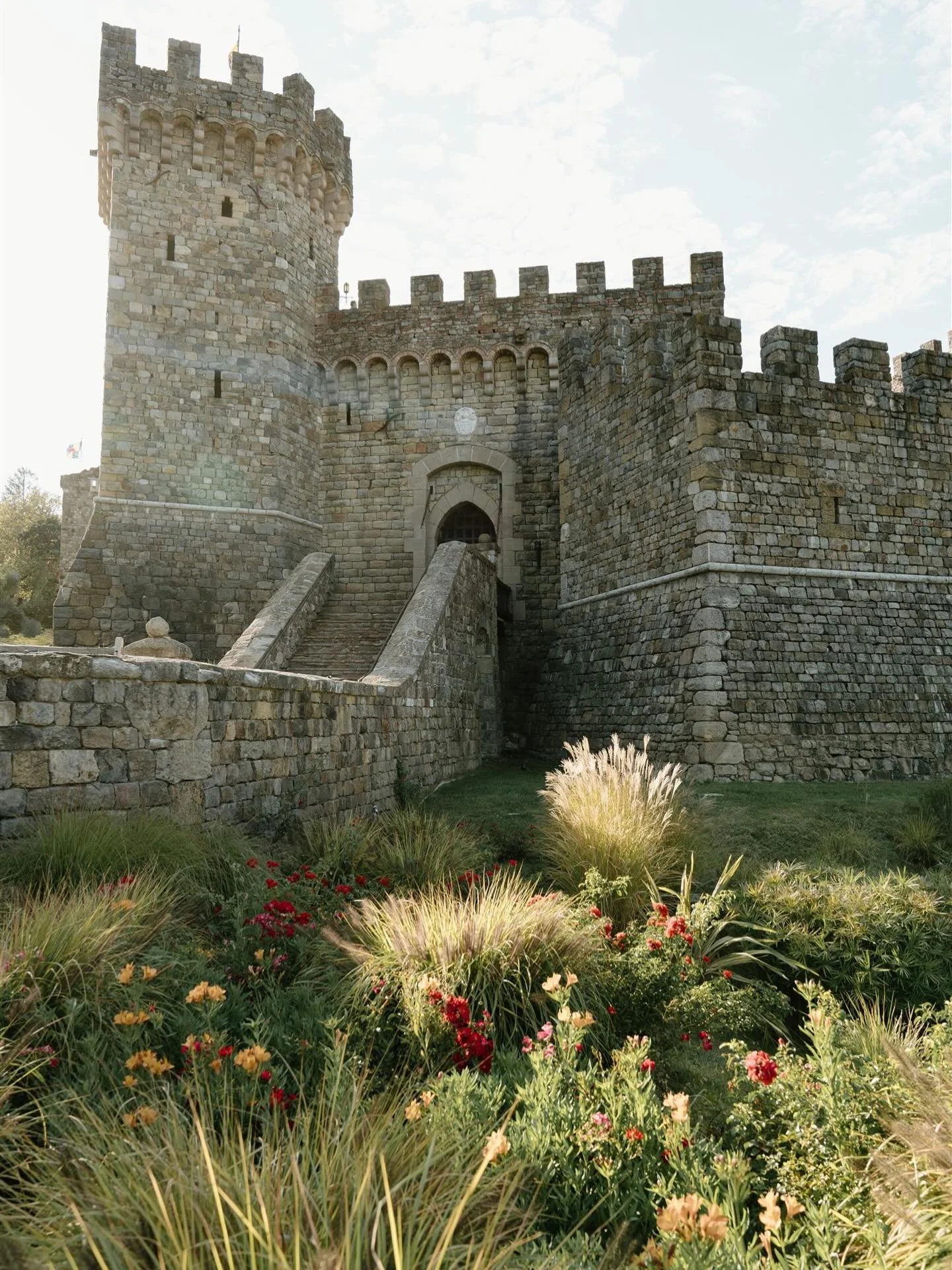 @thecastello showing off at golden hour

~~
LGBTQ Queer California San Francisco Bay Area queer elopement photographer, Northern California LGBTQ queer photographer, Oakland portrait photographer, Bay Area queer boudoir photography, creative queer bo