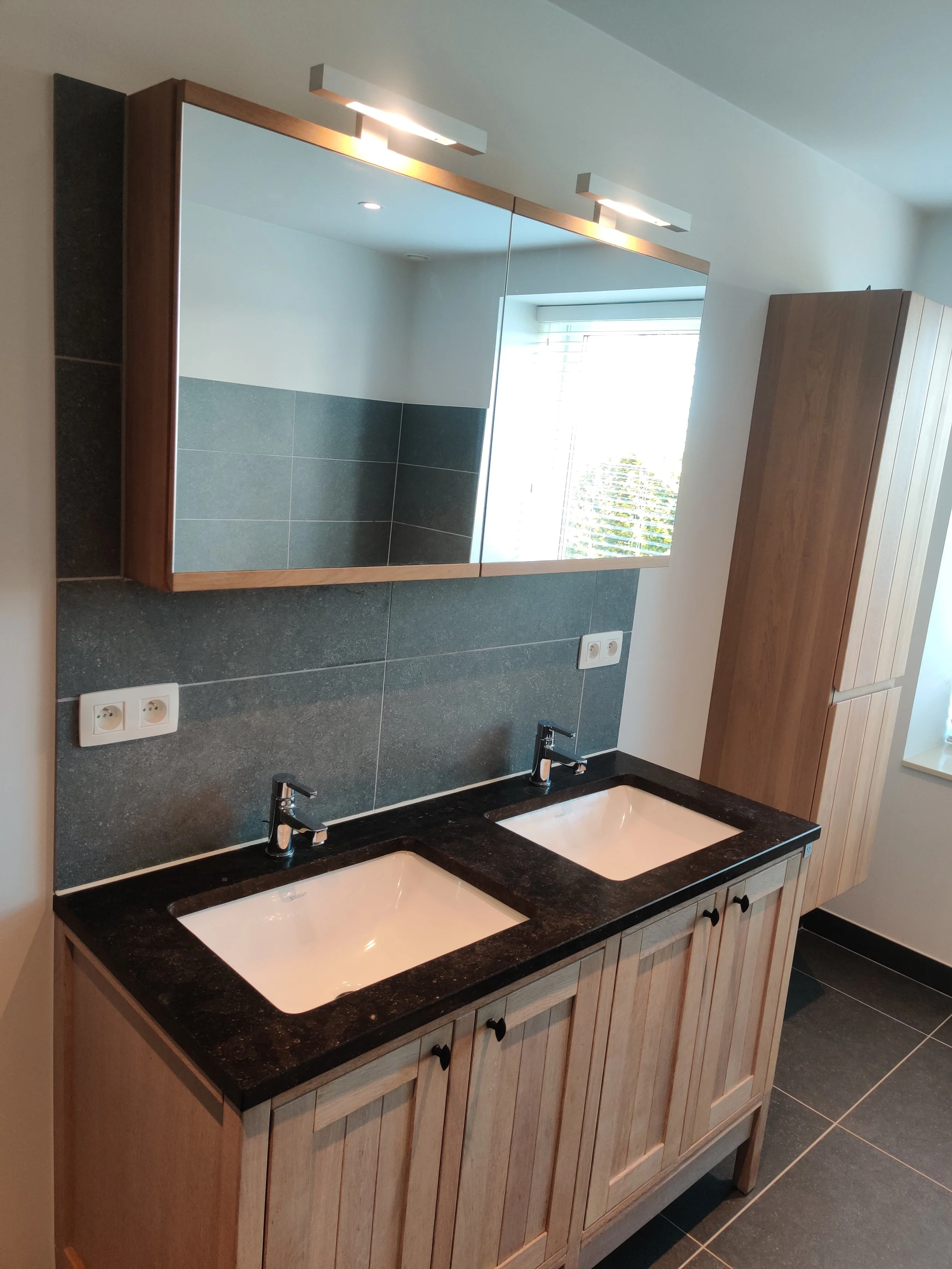 badkamer wastafel.jpg