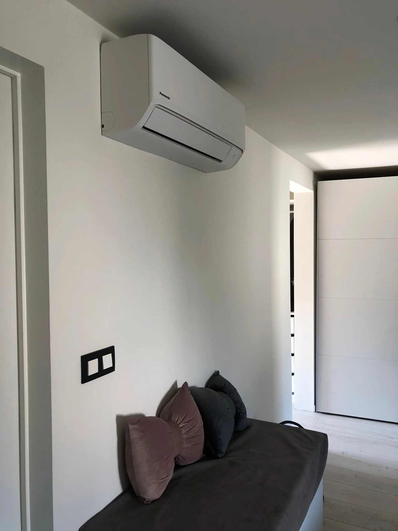 Bram master bedroom.jpg