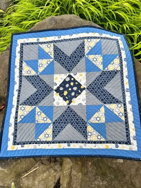  Donna- @the_happy_sewist 