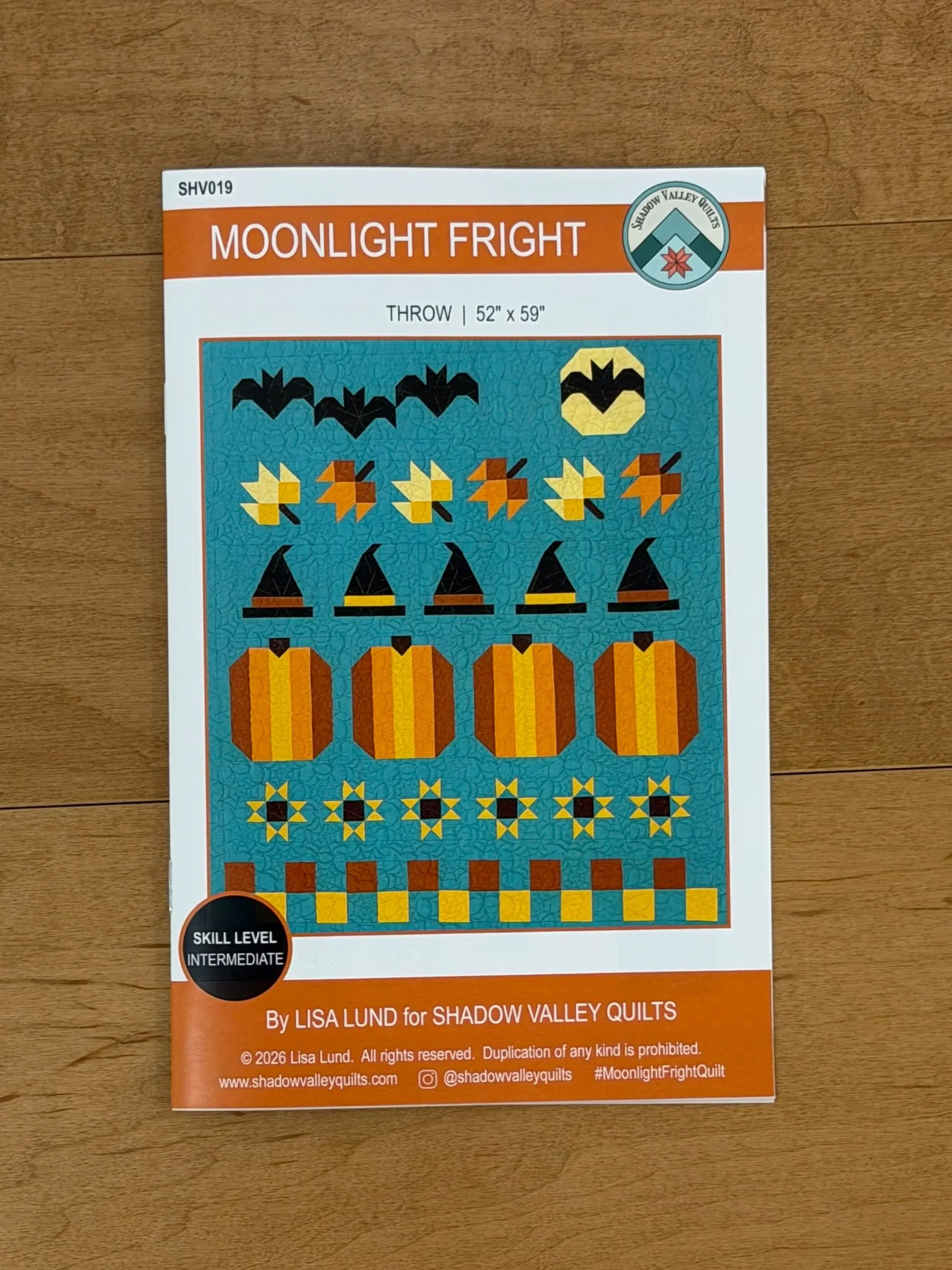 Moonlight Fright Quilt Pattern (Printed Booklet)