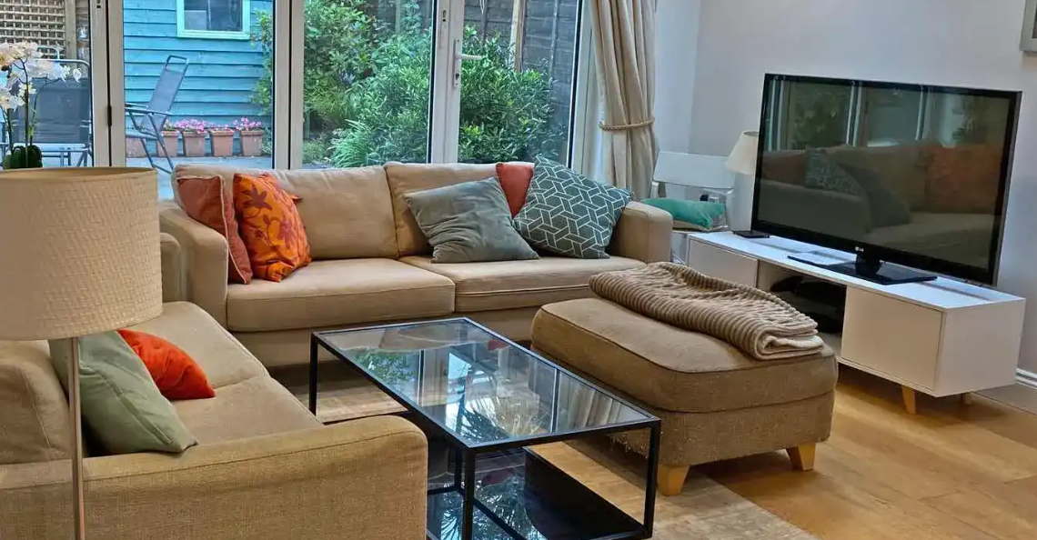 Luxury House Cleaning West Linn OR: Maintaining High-End Homes Properly