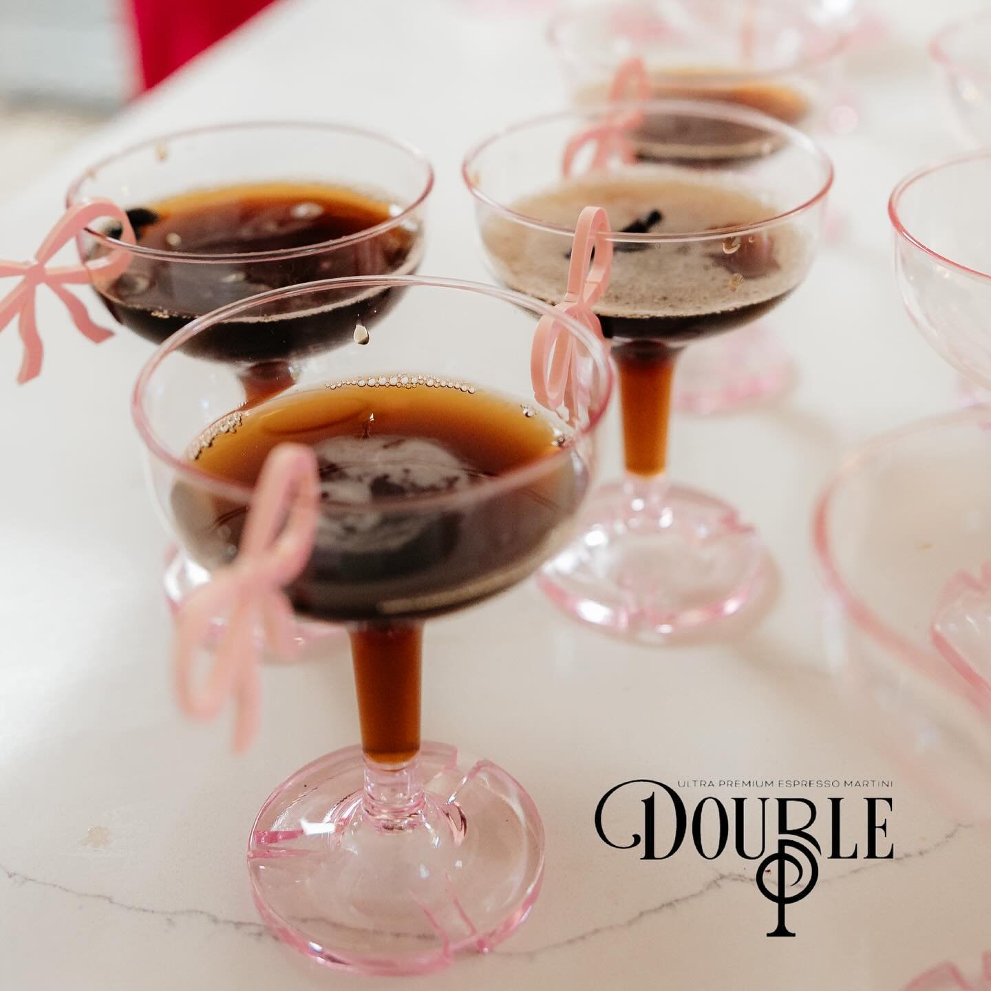 Espresso martini please ☝🏻🍸💋 @thedoublepespressomartini

We can&rsquo;t get over how obsessed we are with this bottled, premixed espresso martini! Perfect for in the morning with brunch, evening with dinner or let&rsquo;s be real, anytime 💁🏼&zwj