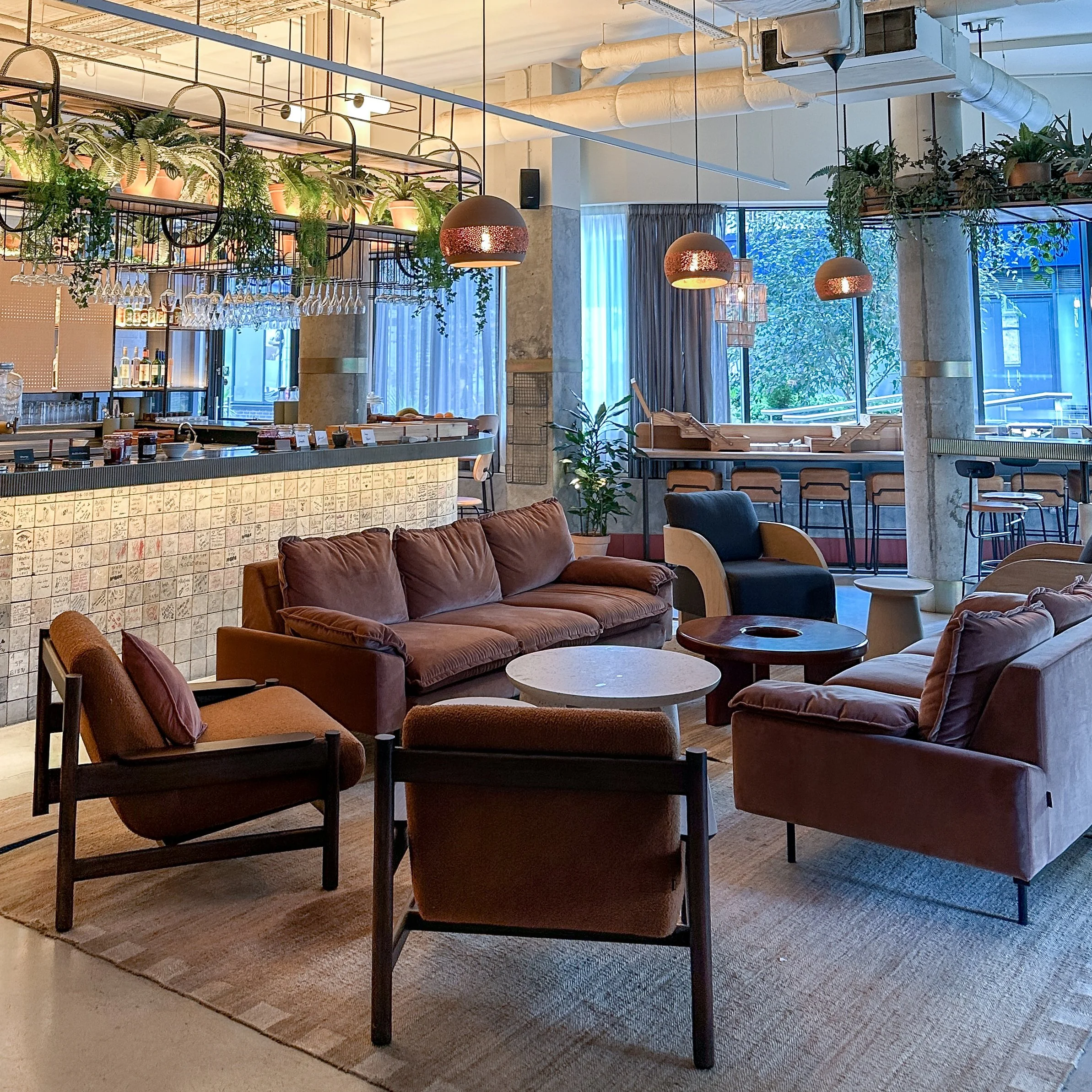 Bermonds Locke Tower Bridge, England