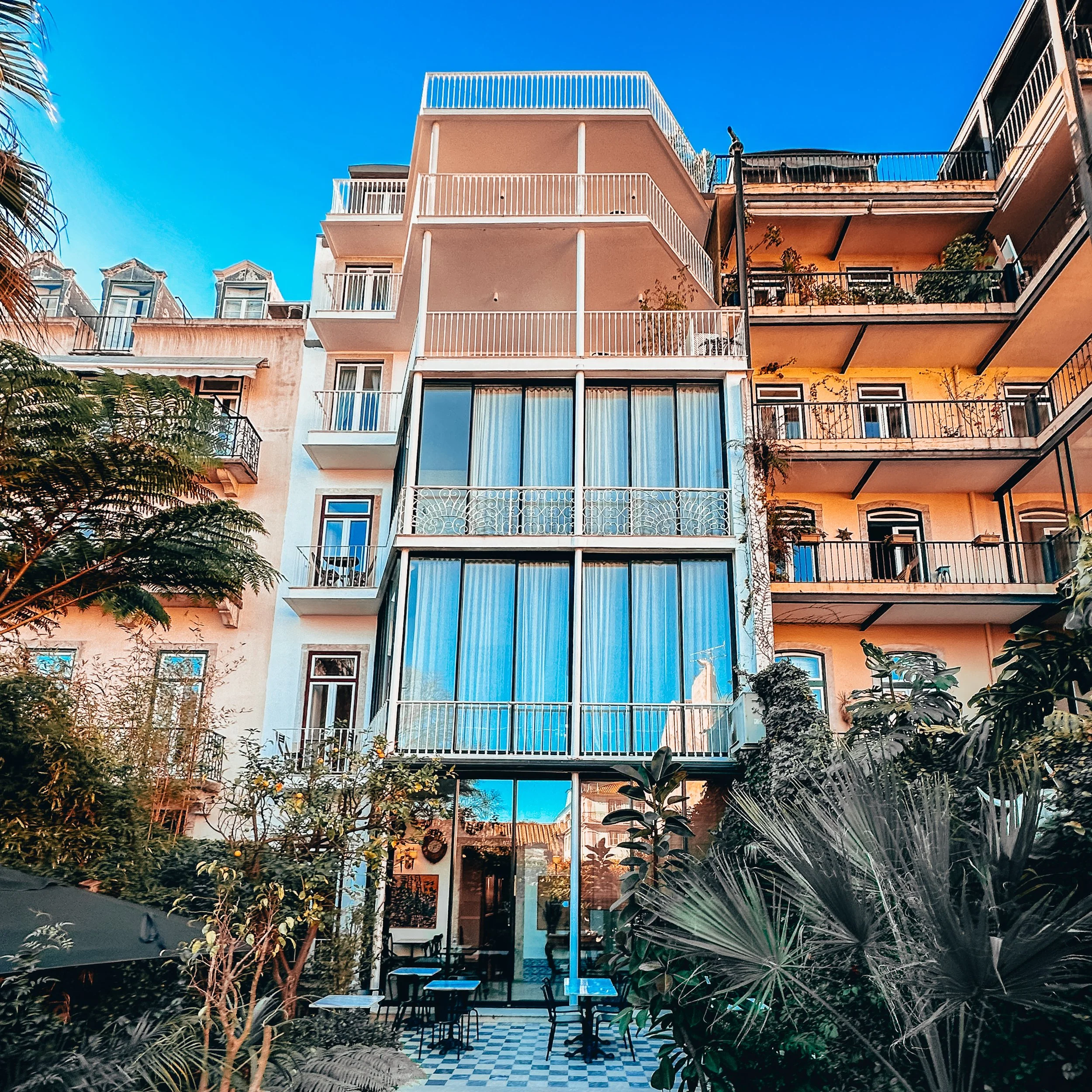 Casa do Barão, Portugal