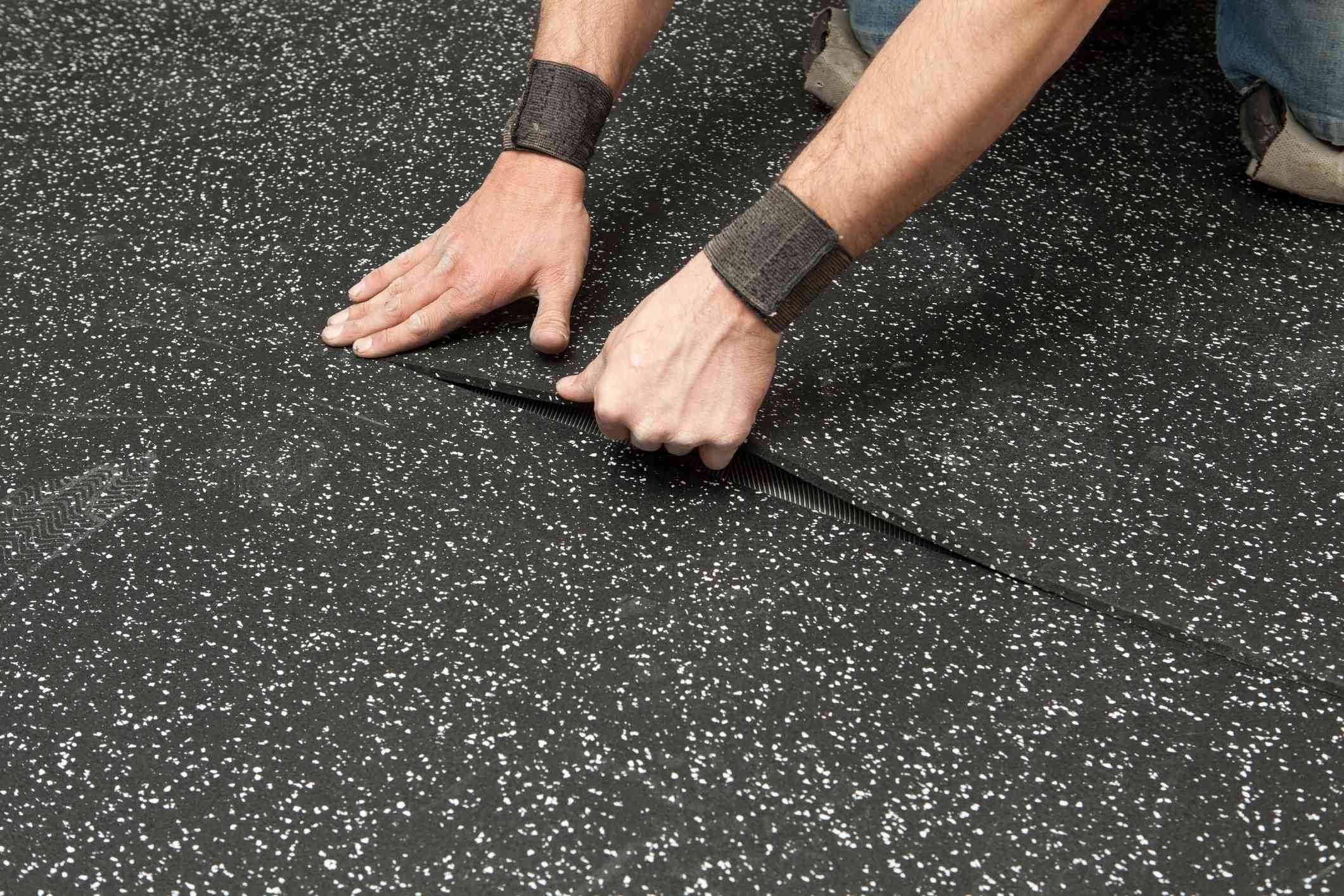 Rubber-Flooring-Installation.jpeg