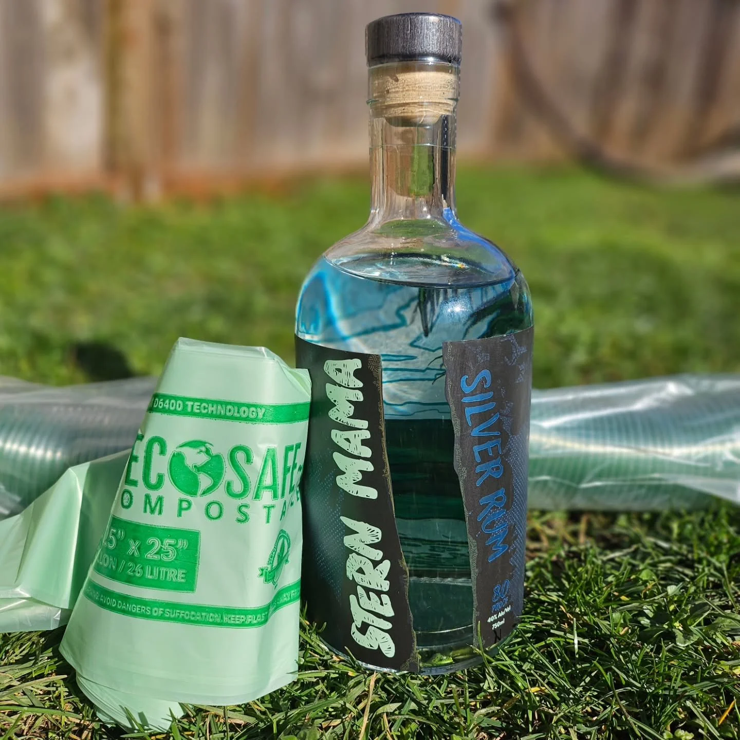 Stern Mama has been pouring a lot of rum lately! And you don't need to feel guilty about using multiple sample cups to try our products. We use @greenpaperproducts for our samples and garbage bags. Cheers 🍹