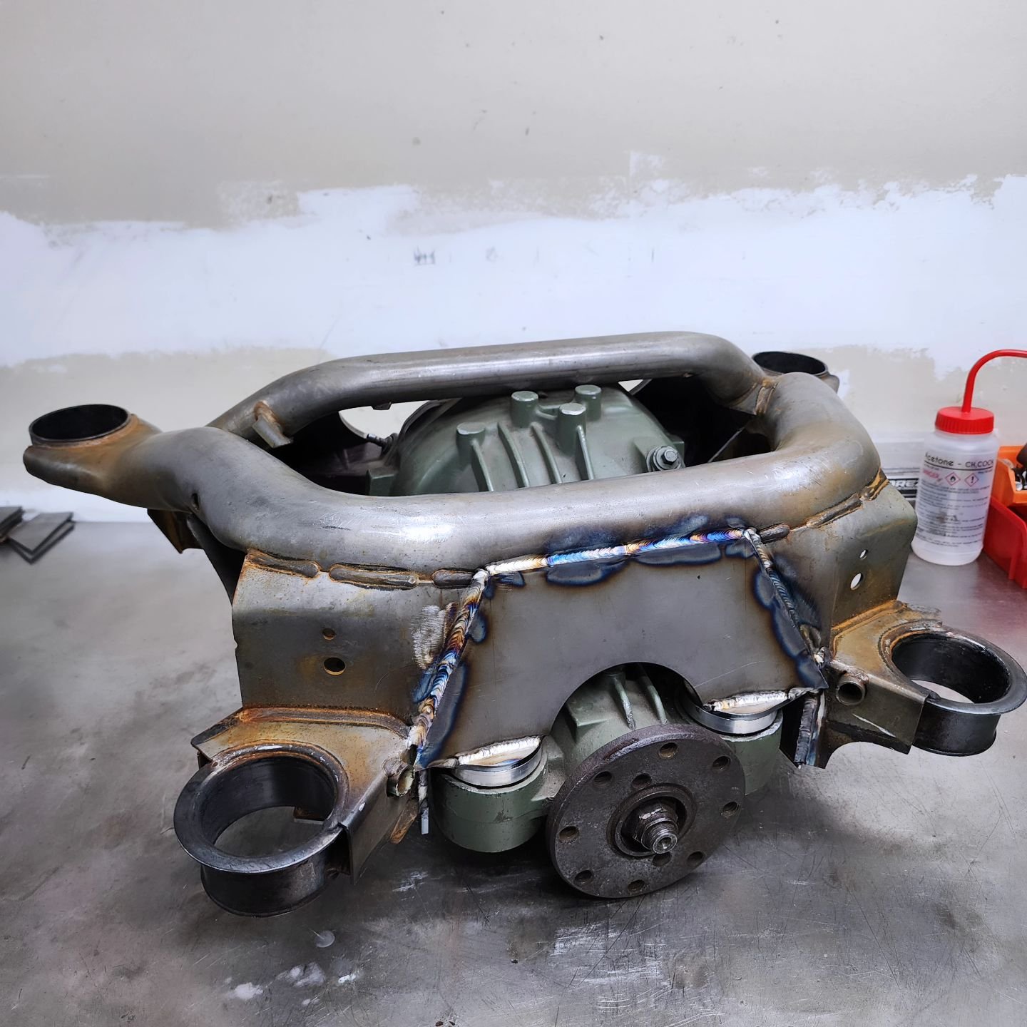 Customer sent their e46 subframe for 8.8 service mod

#e46 #bmw #bmwm3 #e46m3 #m3 #bmwe46 #bmwnation #ford88 #afabperformance #tig #fab #fabrication #weldporn #welder #tigwelder #weldforlife #bmw88 #e462jz #e46ls #lsx #2jznoshit #dragracing #followfo