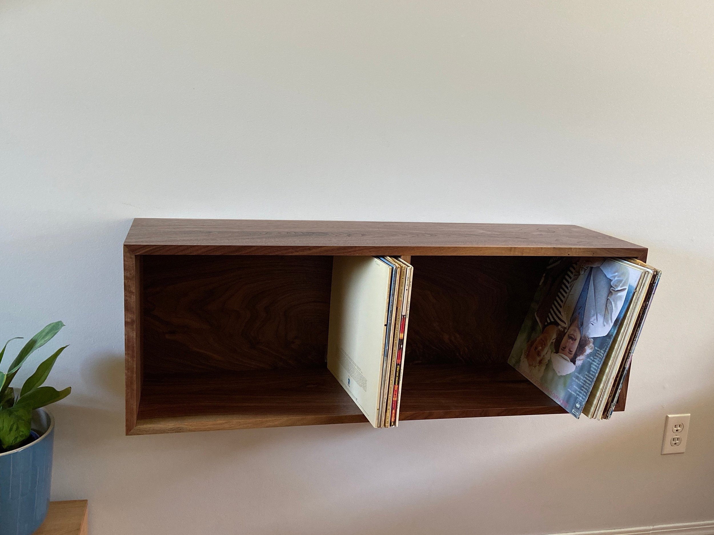 https://i.etsystatic.com/30144586/r/il/753a0e/4163371599/il_fullxfull.4163371599_q7ez.jpg