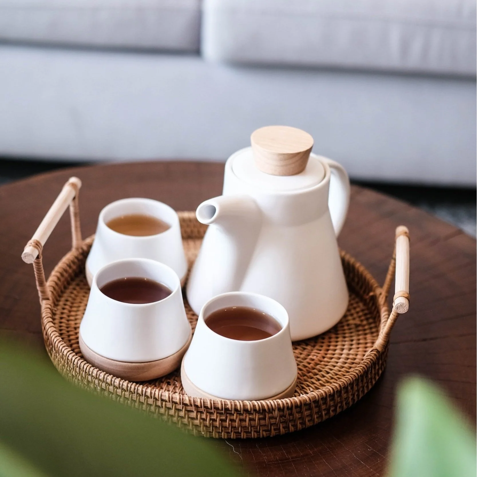 The History of Teacups and Saucers — Rosie Loves Tea