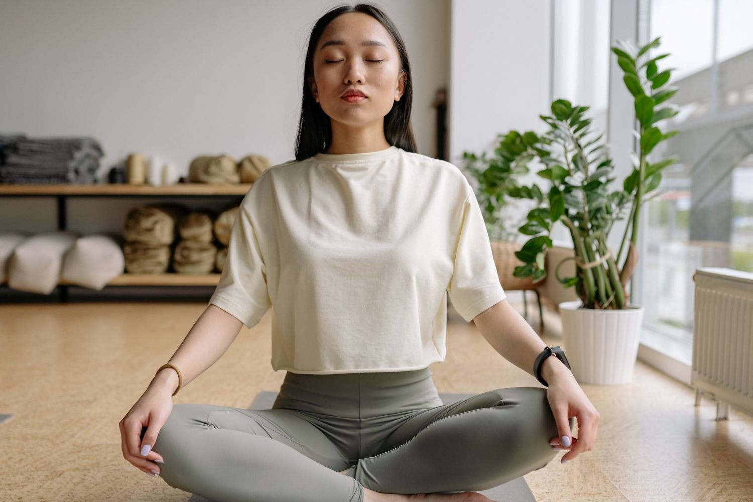 What to Expect During Your First True Hot Yoga Class Near Kierland Commons