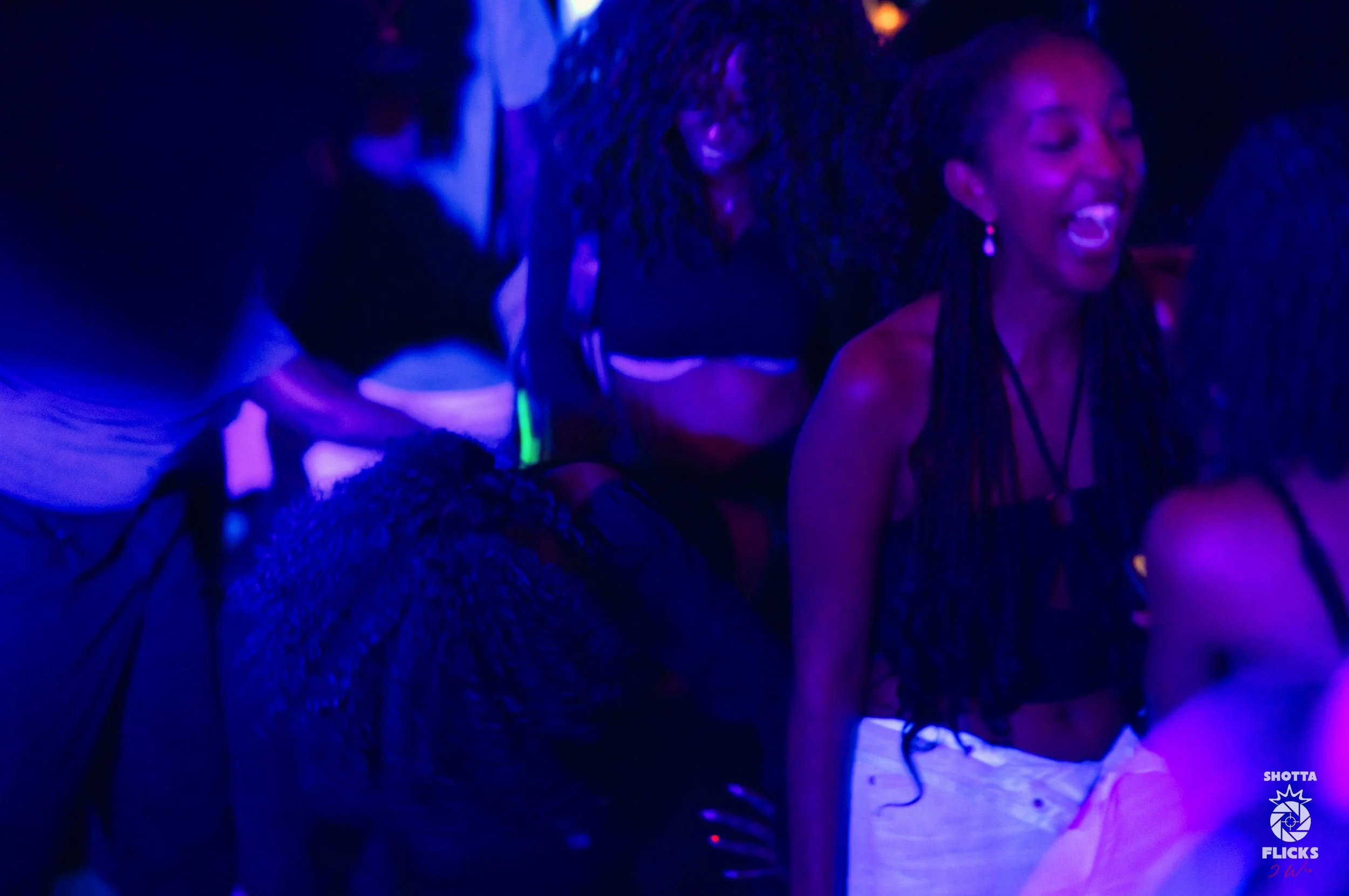 Blackout vs Darksided26.jpg