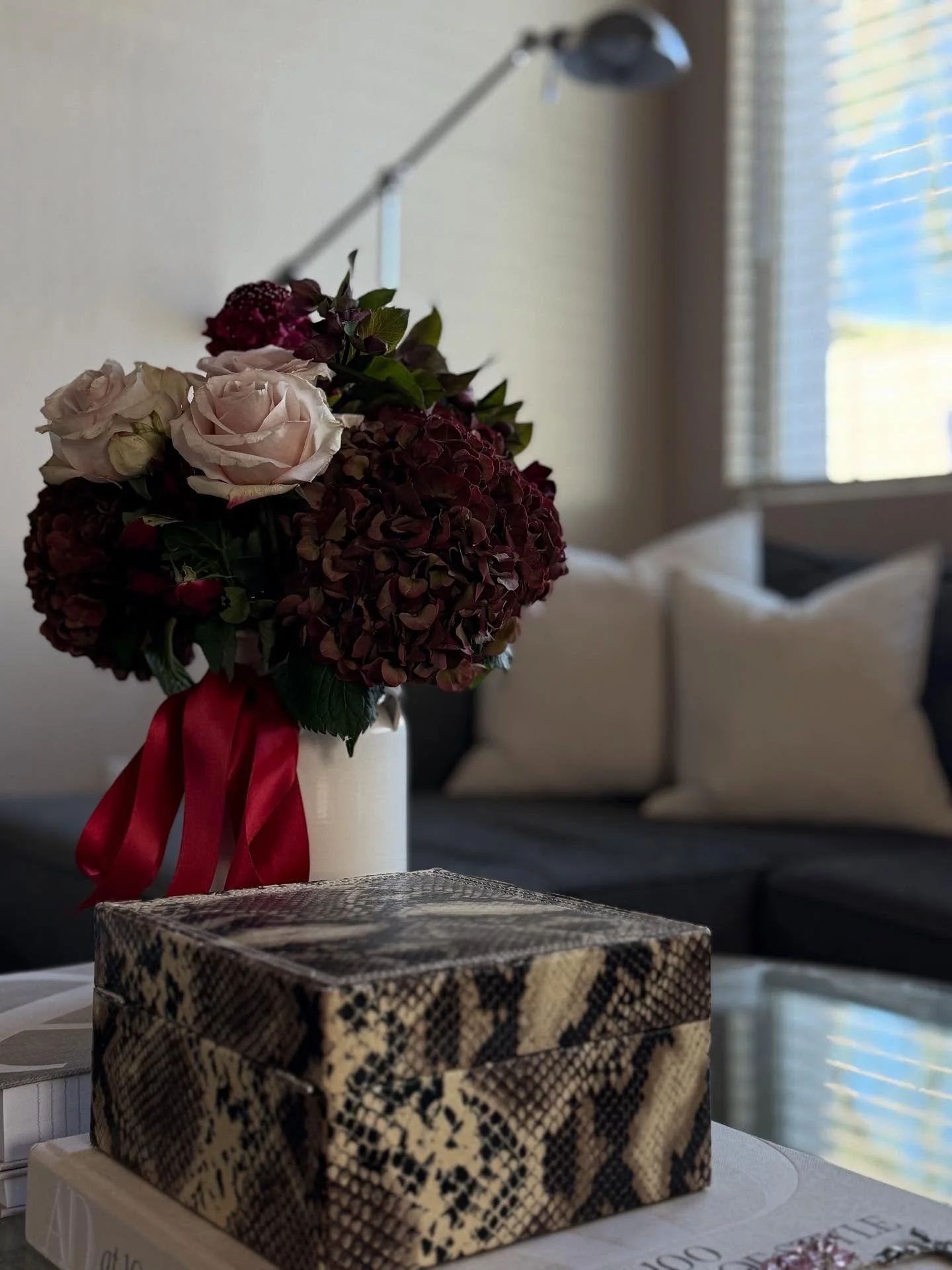Moments from September🕊️🏜️🩵

&bull;
&bull;
&bull;
#September #ArizonaInteriorDesigner #ScottsdaleInteriorDesign
#DesignLifestyle