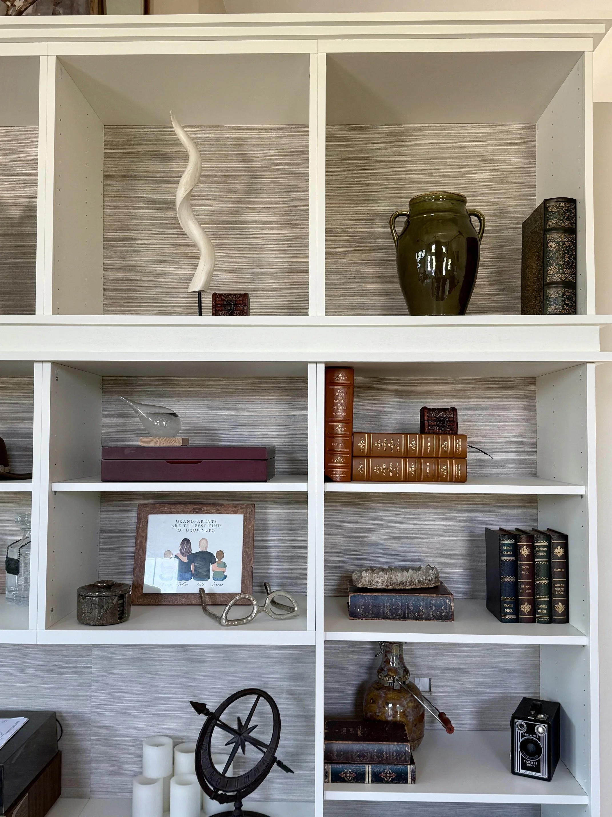 living room built-ins in scottsdale.jpeg