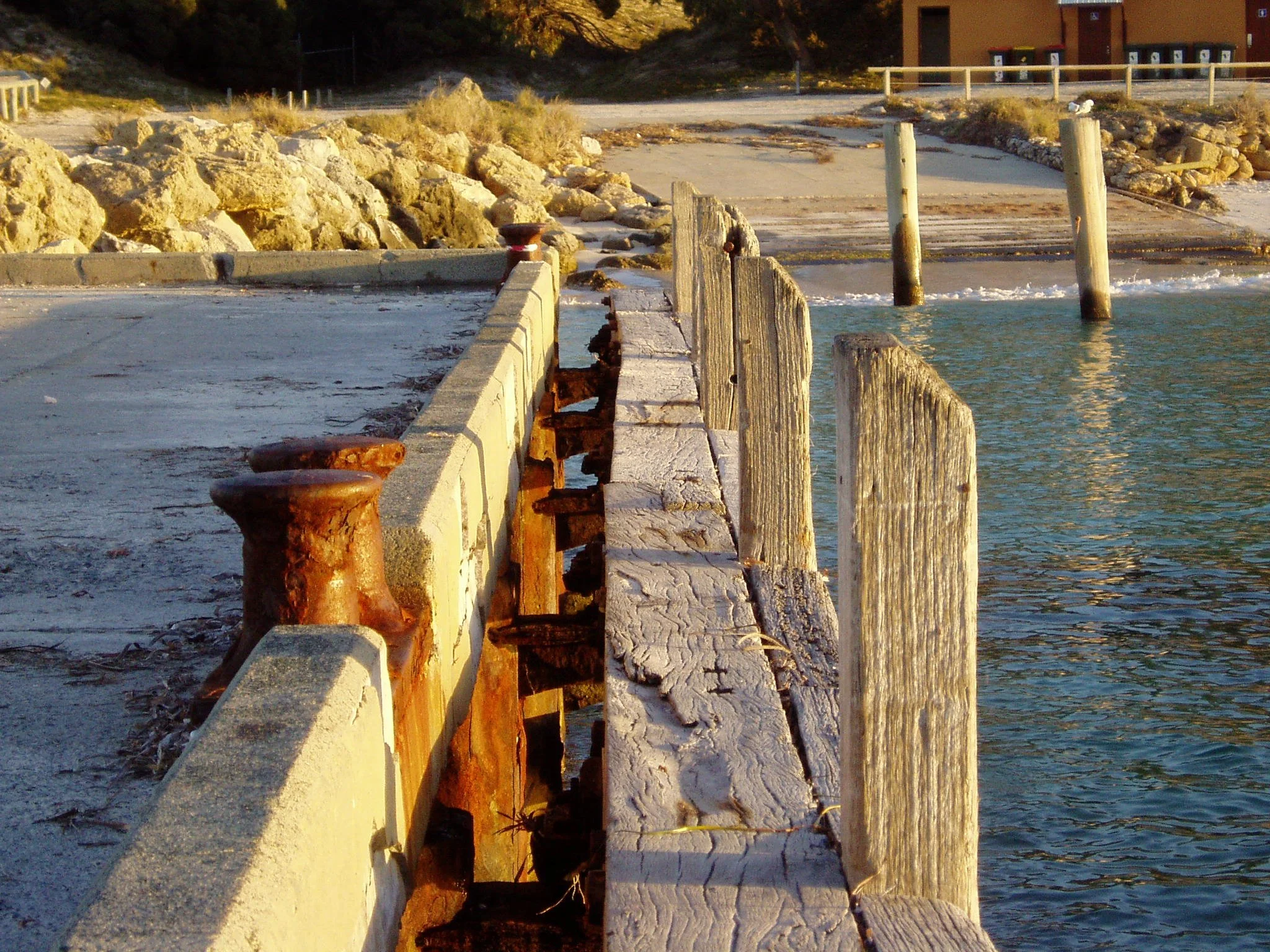 The Army Jettty July 2004 by juliajamesburns.JPG