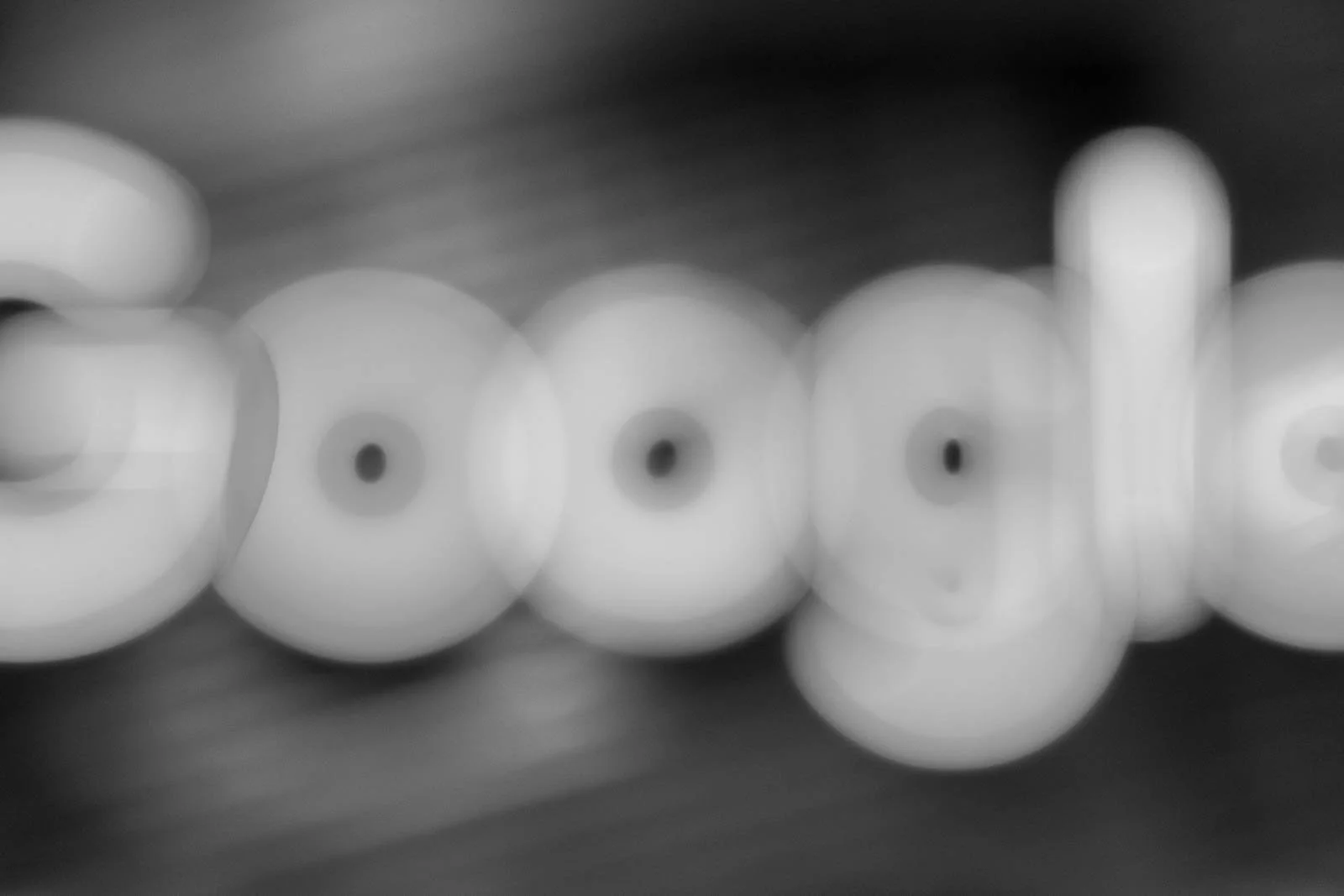 Onscherpe afbeelding van het Google-logo